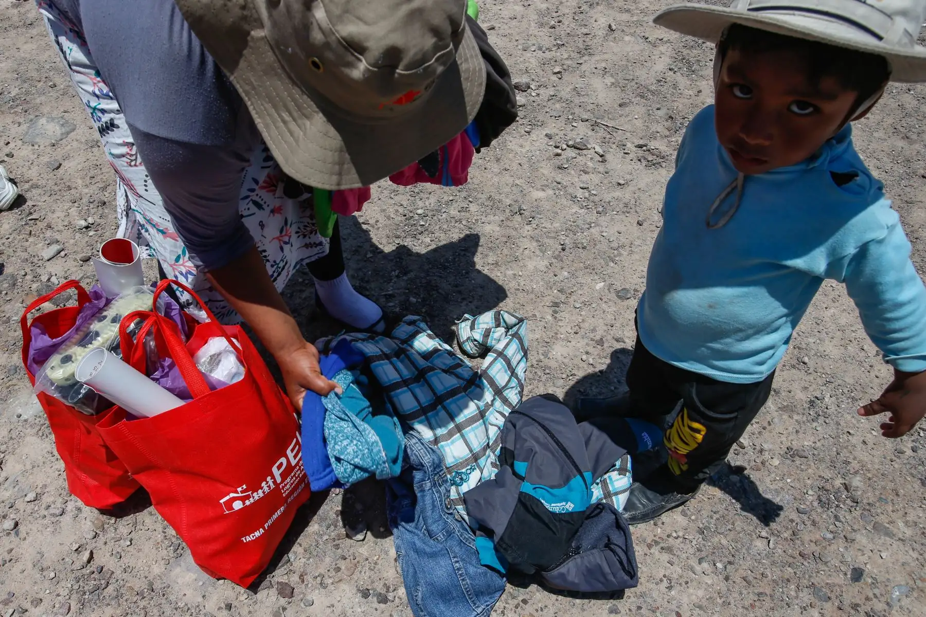 Damnificados de Mirave, Tacna, participan de la Jornada de Apoyo Solidario organizada por la 6ta Brigada del ejercito de Tacna. Foto: ANDINA/Nathalie Sayago