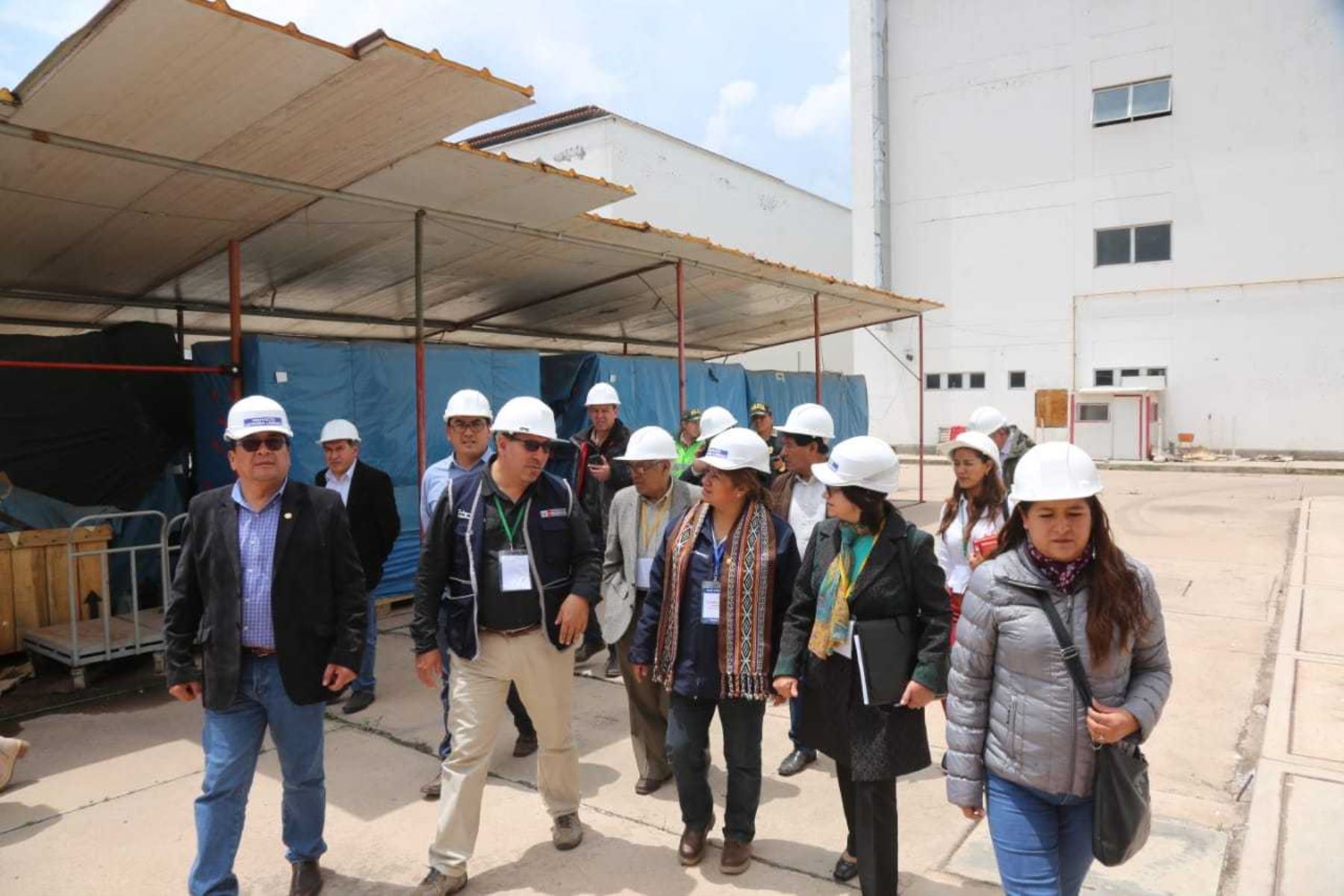 La ministra de Salud, Zulema Tomás, visita las instalaciones de uno de los hospitales que viene construyendo el Gobierno en todo el país. Foto: ANDINA/archivo.