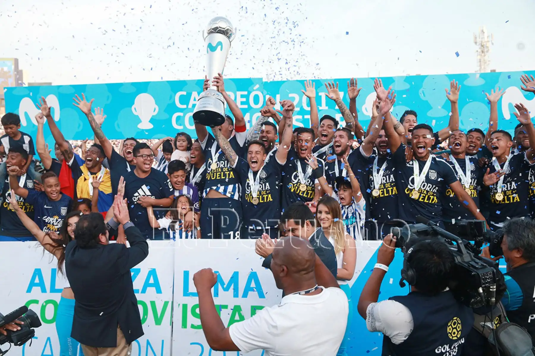 Lima - 3 diciembre 2017 / Alianza Lima se coronó campeón nacional tras vencer 2-0 a Comerciantes Unidos en el estadio Alejandro Villanueva. Foto: Diario Oficial EL PERUANO / Vidal Tarqui
