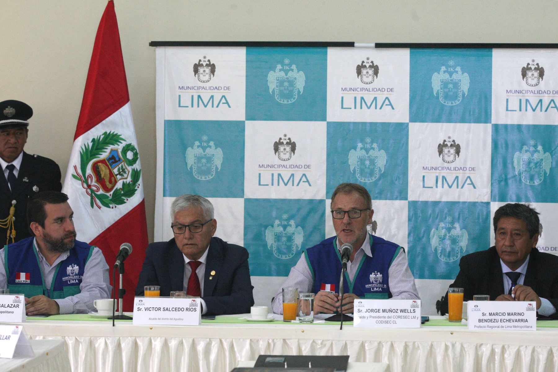 El Comité Regional de Seguridad Ciudadana se reunió en la Municipalidad de El Agustino, bajo la conducción del alcalde de Lima Metropolitana, Jorge Muñoz. ANDINA/Héctor Vinces