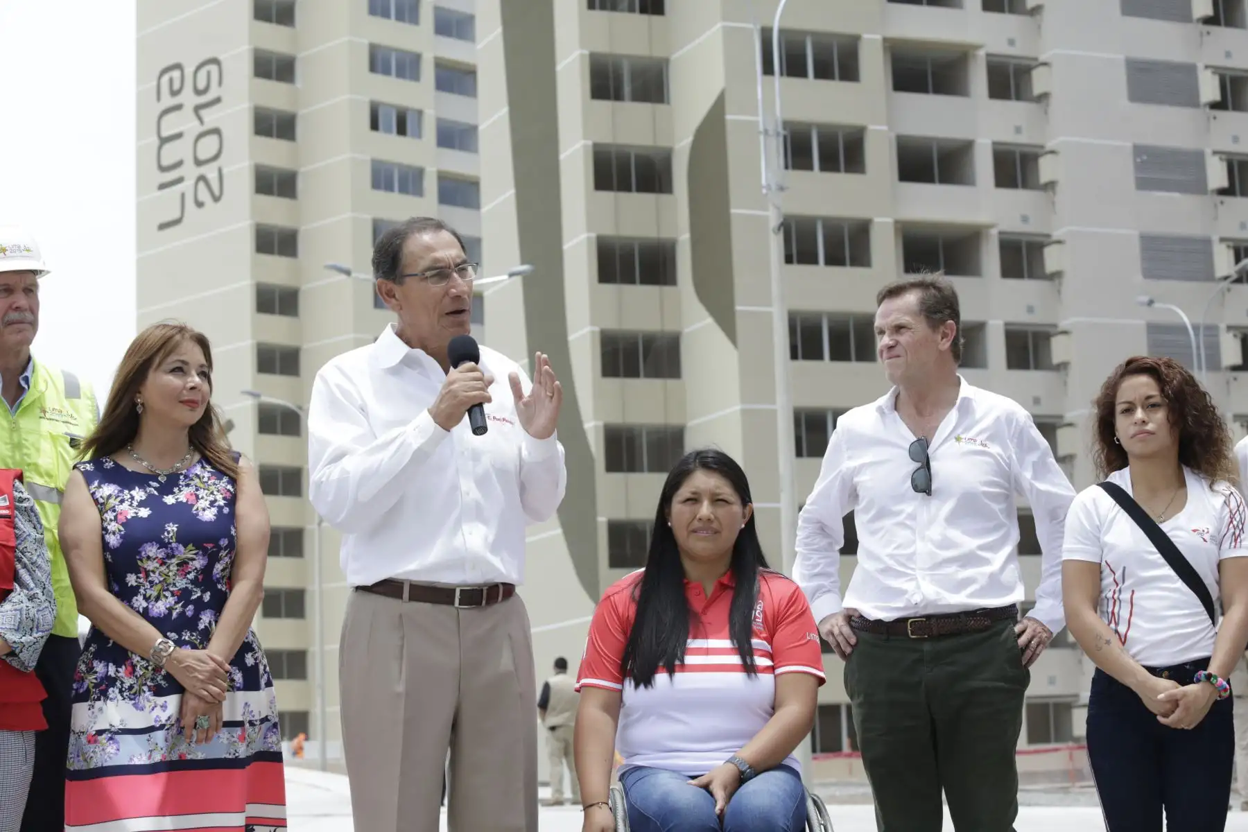 Jefe de Estado inspecciona los avances de la Villa que albergará a deportistas destacados de diferentes países durante los Juegos Panamericanos y Juegos Parapanamericanos del 2019. Foto: ANDINA/Prensa Presidencia