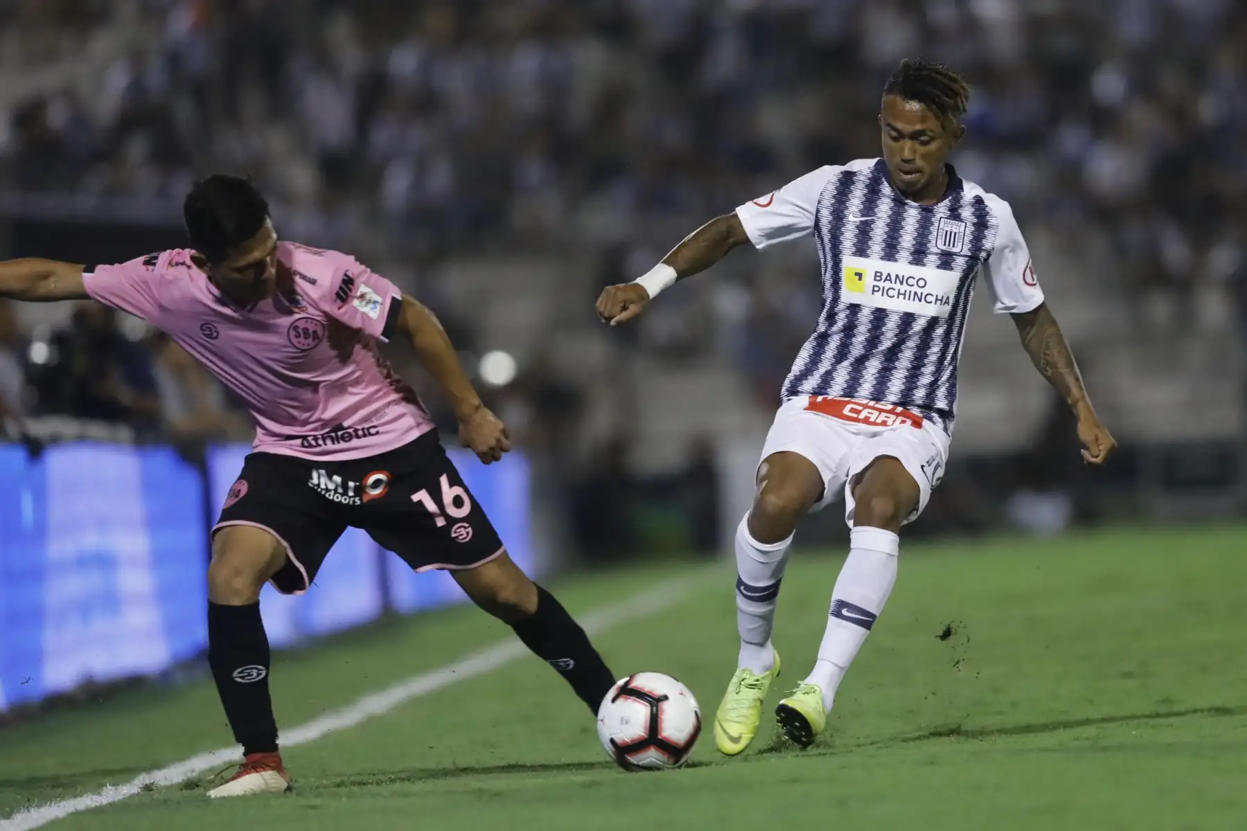 Alianza Lima, en el día de su aniversario, ganò 3-0 al Sport Boys del Callao en el inicio de la denominada Liga 1 del fútbol peruano.Foto: ANDINA/Internet