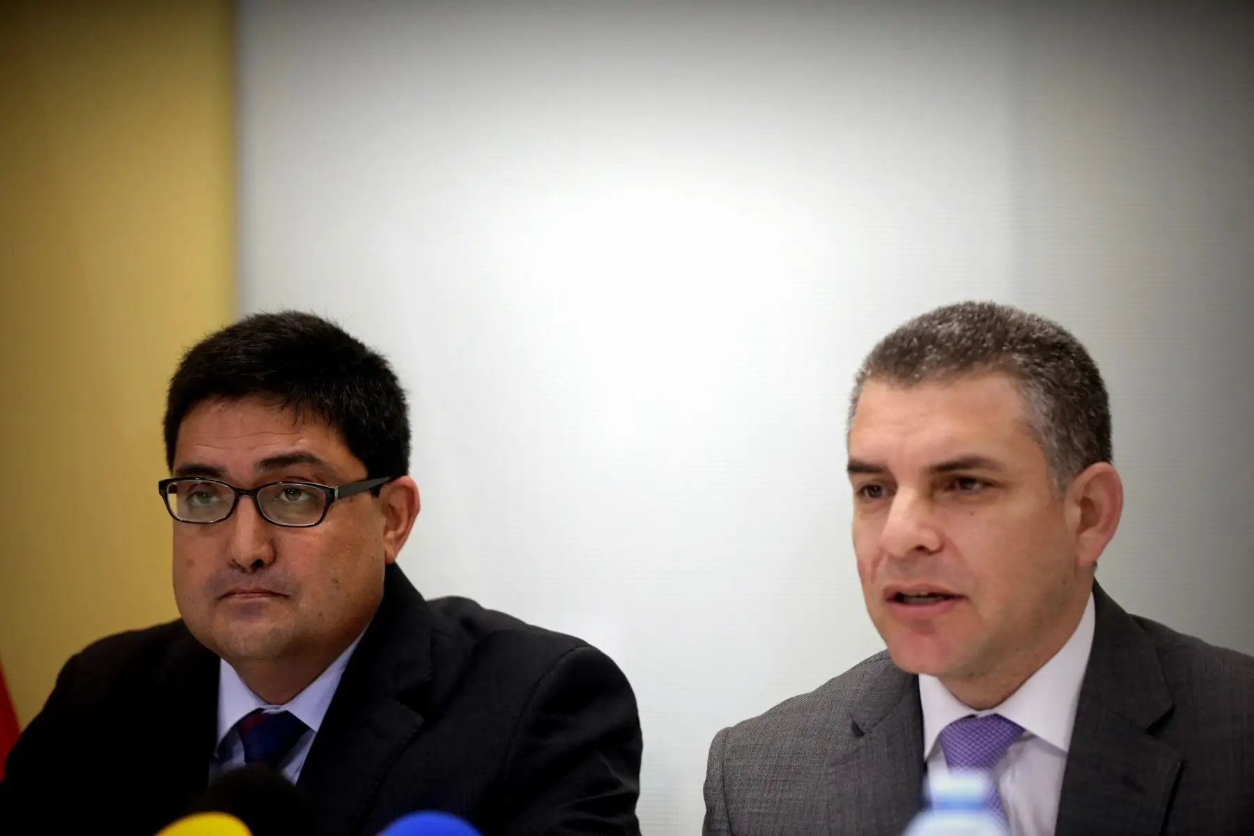 Los fiscales del equipo especial del caso Lava Jato firmaron hoy en Brasil el acuerdo de colaboración eficaz con representantes de Odebrecht y exfuncionarios de esa empresa, que permitirá la entrega de pruebas y testimonios para las investigaciones en los graves casos de corrupción en el Perú.Foto: ANDINA/Internet