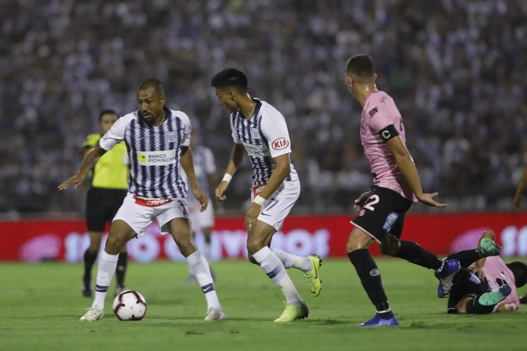 Alianza Lima, en el día de su aniversario, ganò 3-0 al Sport Boys del Callao en el inicio de la denominada Liga 1 del fútbol peruano.Foto: ANDINA/Internet
