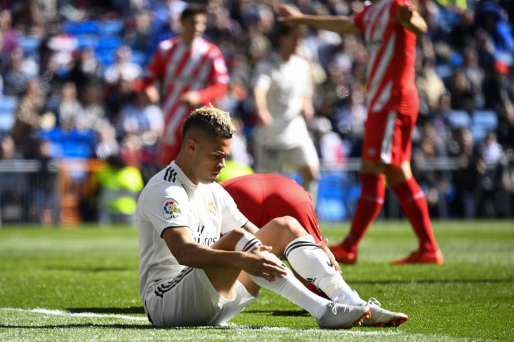 Real Madrid cayó de manera sorpresiva y se aleja del título en España