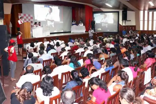 La Contraloría efectuará audiencias públicas para orientar e informar a la población sobre las actividades que desarrolla la institución para cautelar el buen uso de los recursos y bienes públicos.