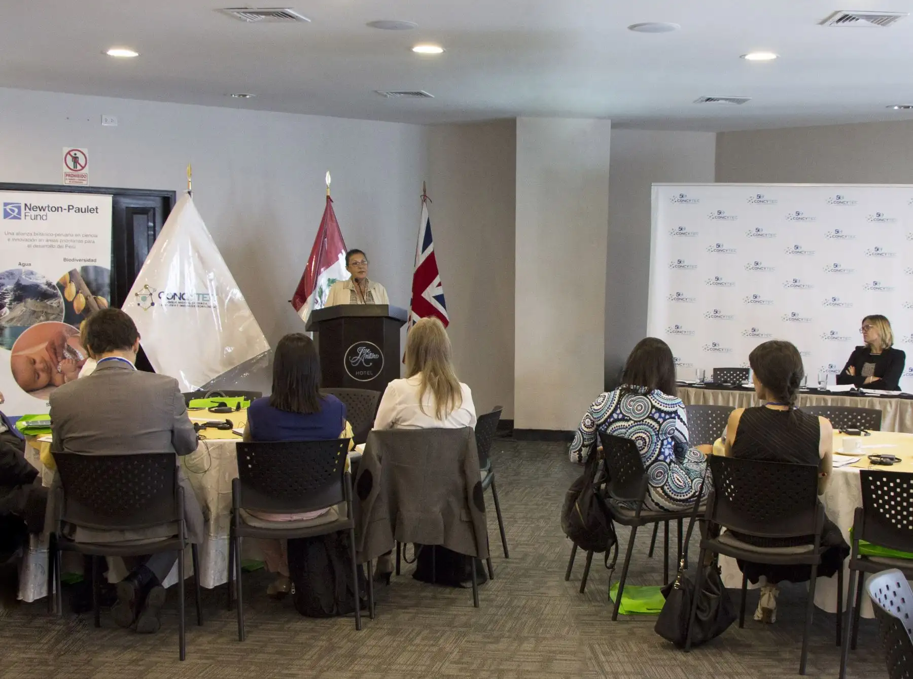 Presidenta de Concytec, Fabiola León-Velarde, en el Taller de Gobernanza y Gestión de la Ciencia, Tecnología e Innovación en el Desarrollo Regional.