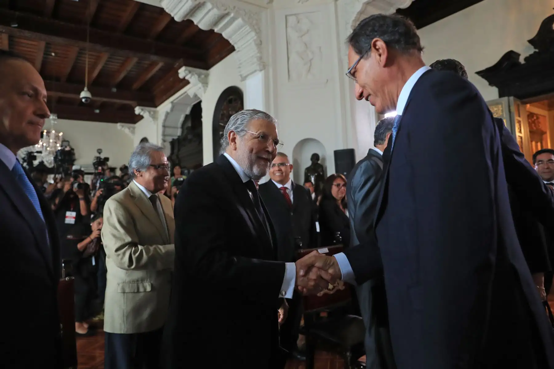 Presidente Martín Vizcarra promulga Ley Orgánica de la Junta Nacional de Justicia. Foto: ANDINA/Prensa Presidencia