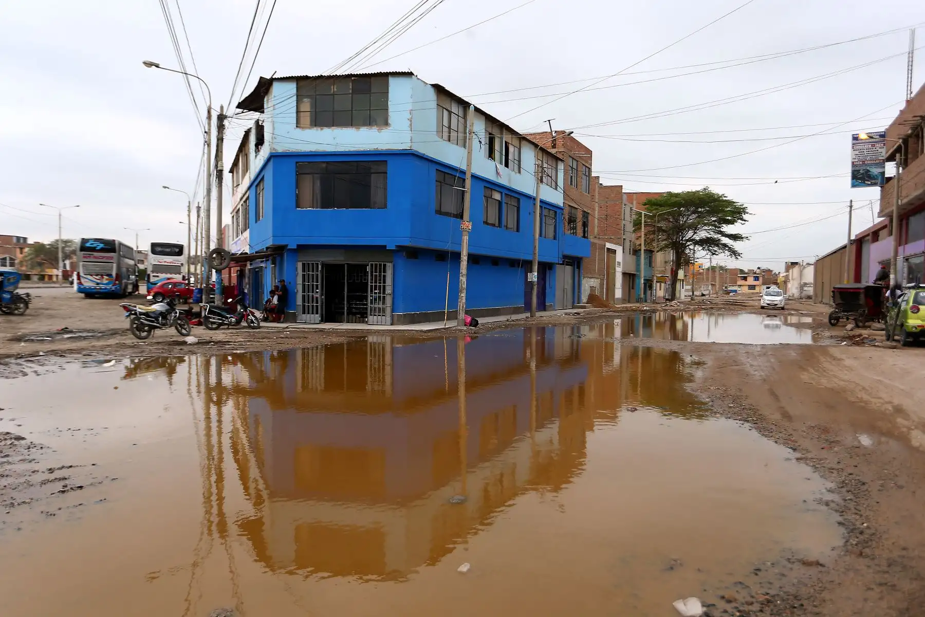 Lluvias en Chiclayo forman aniegos en la capital norteña. Foto: ANDINA/Luis Iparraguirre