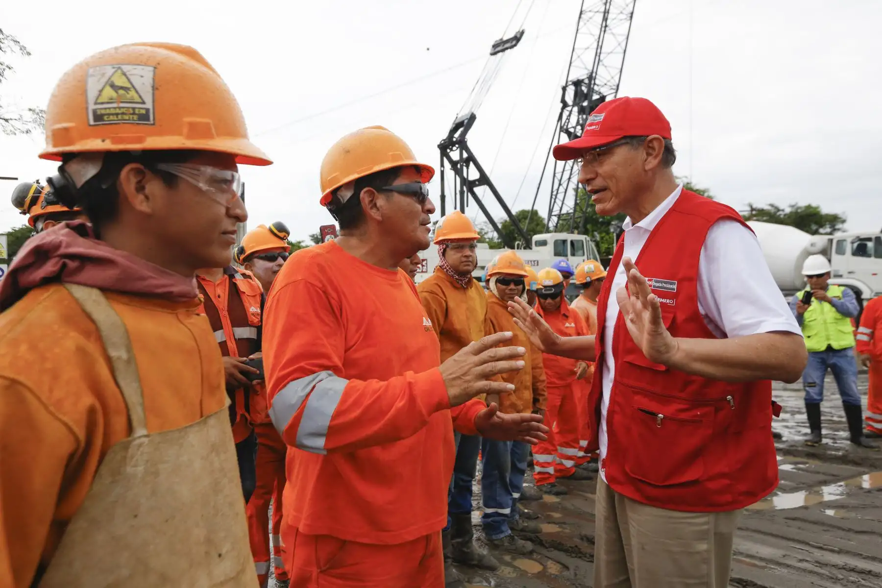 Jefe de Estado inspecciona obras de construcción del puente Nanay (Iquitos). Foto: ANDINA/Prensa Presidencia