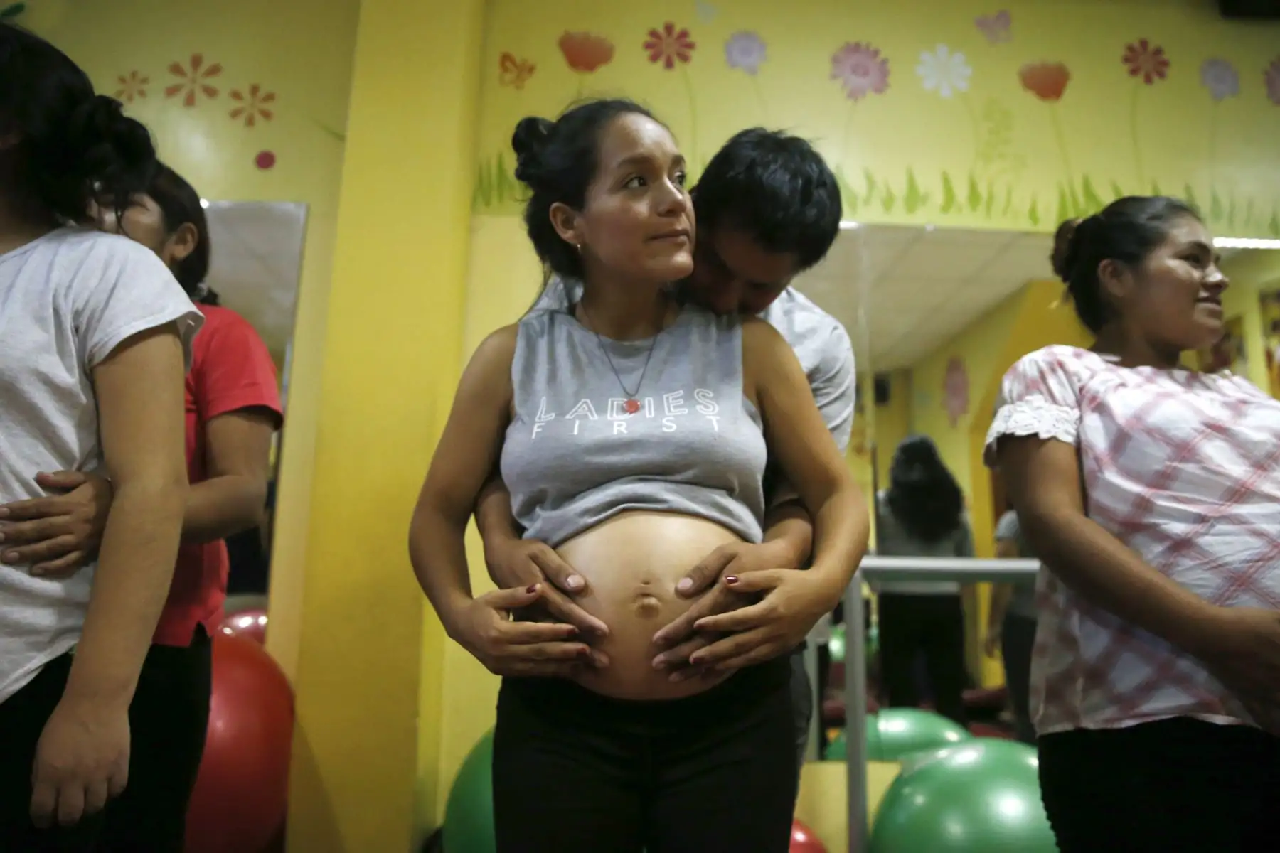 Servicio de psicoprofilaxis obstétrica y estimulación prenatal. El Instituto Materno Perinatal IMMPN ofrece asesoría prenatal para ayudar a las gestantes a tener un parto feliz. Promueve  el parto humanizado, parto con acompañante, parto vertical y parto con anestesia. Foto: ANDINA/Nathalie Sayago