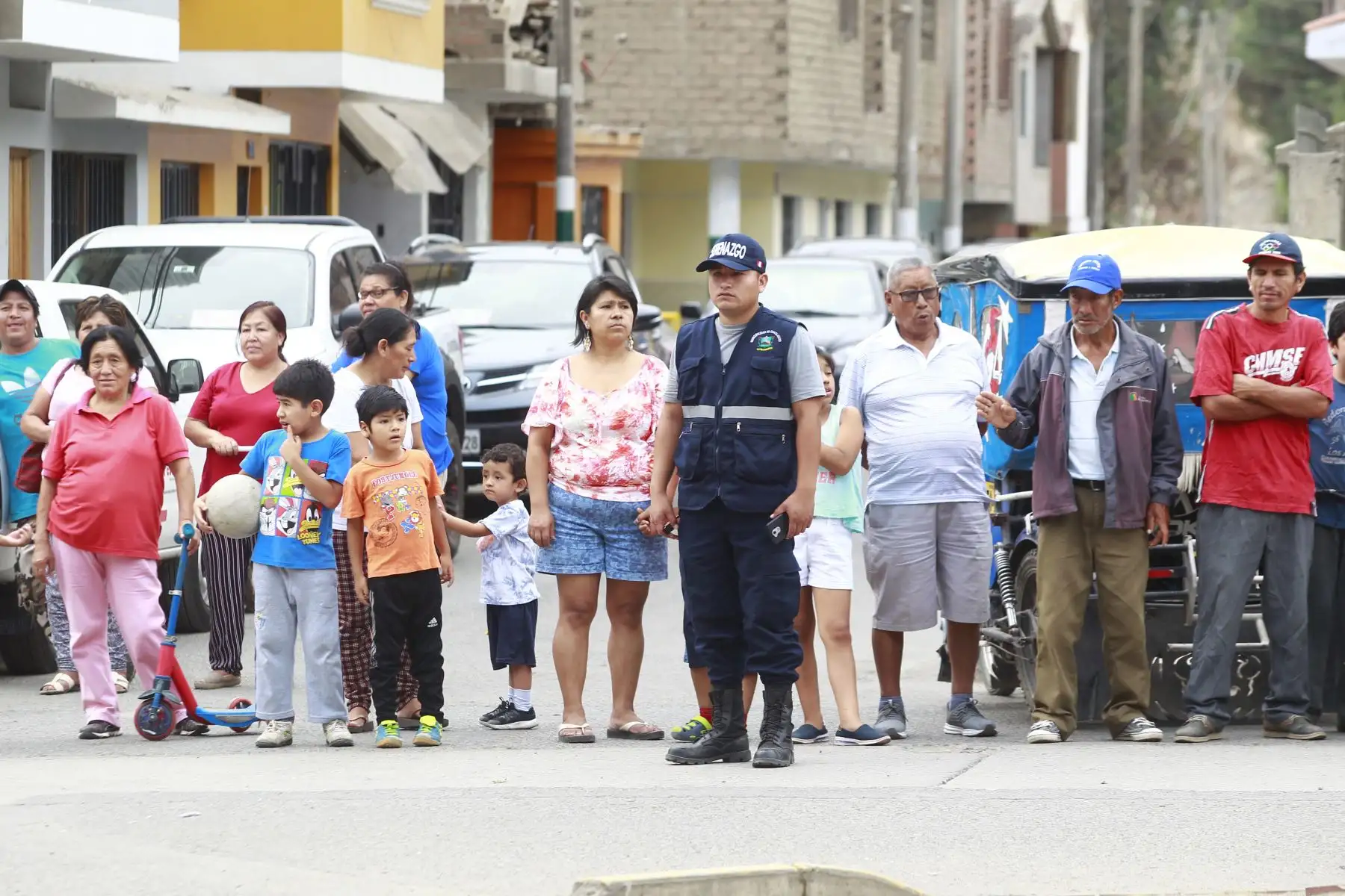 Alcalde de Lima , Jorge Muñoz supervisa simulacro de inundación en el Asentamiento Humano Nueva Alianza de Chaclacayo.