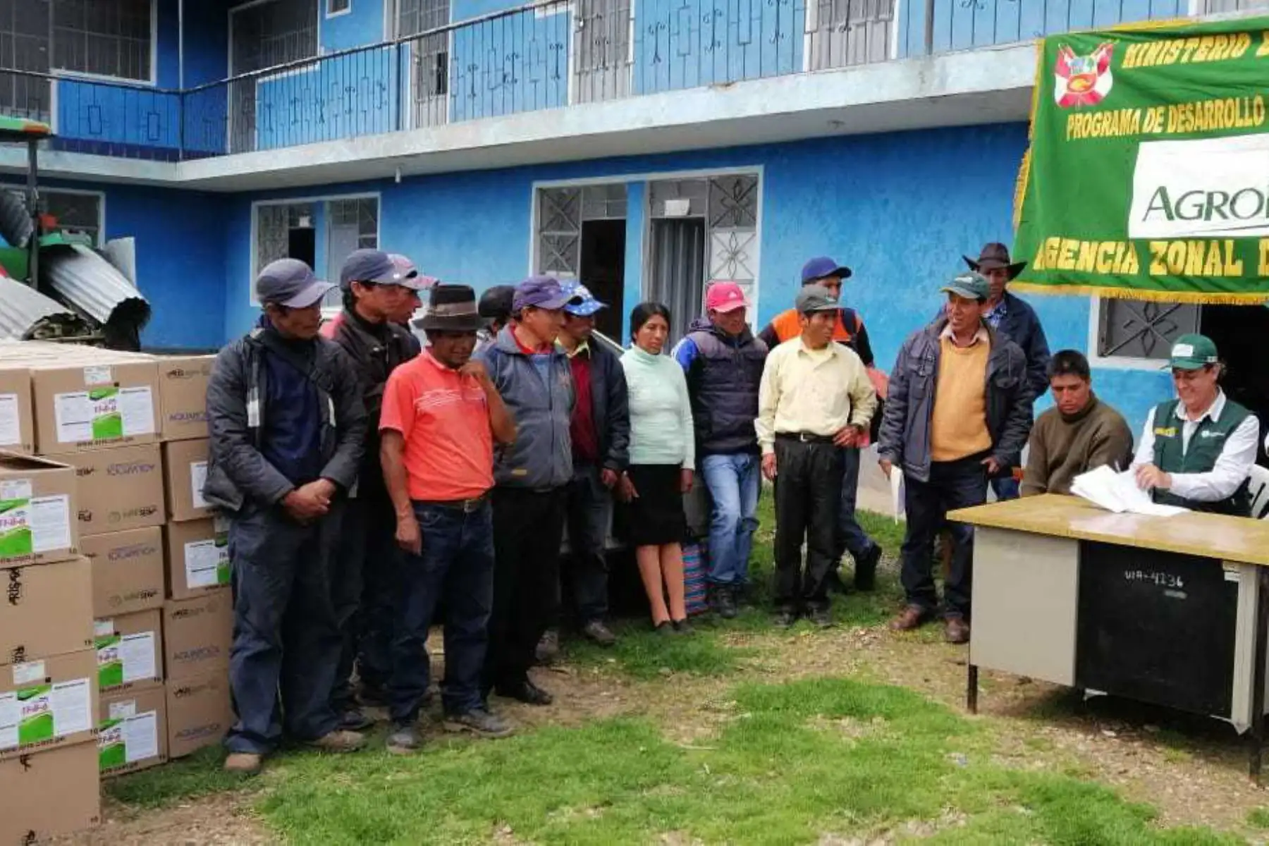 Ayacucho: Agro Rural culminó entrega de abono foliar a damnificados en 8 provincias