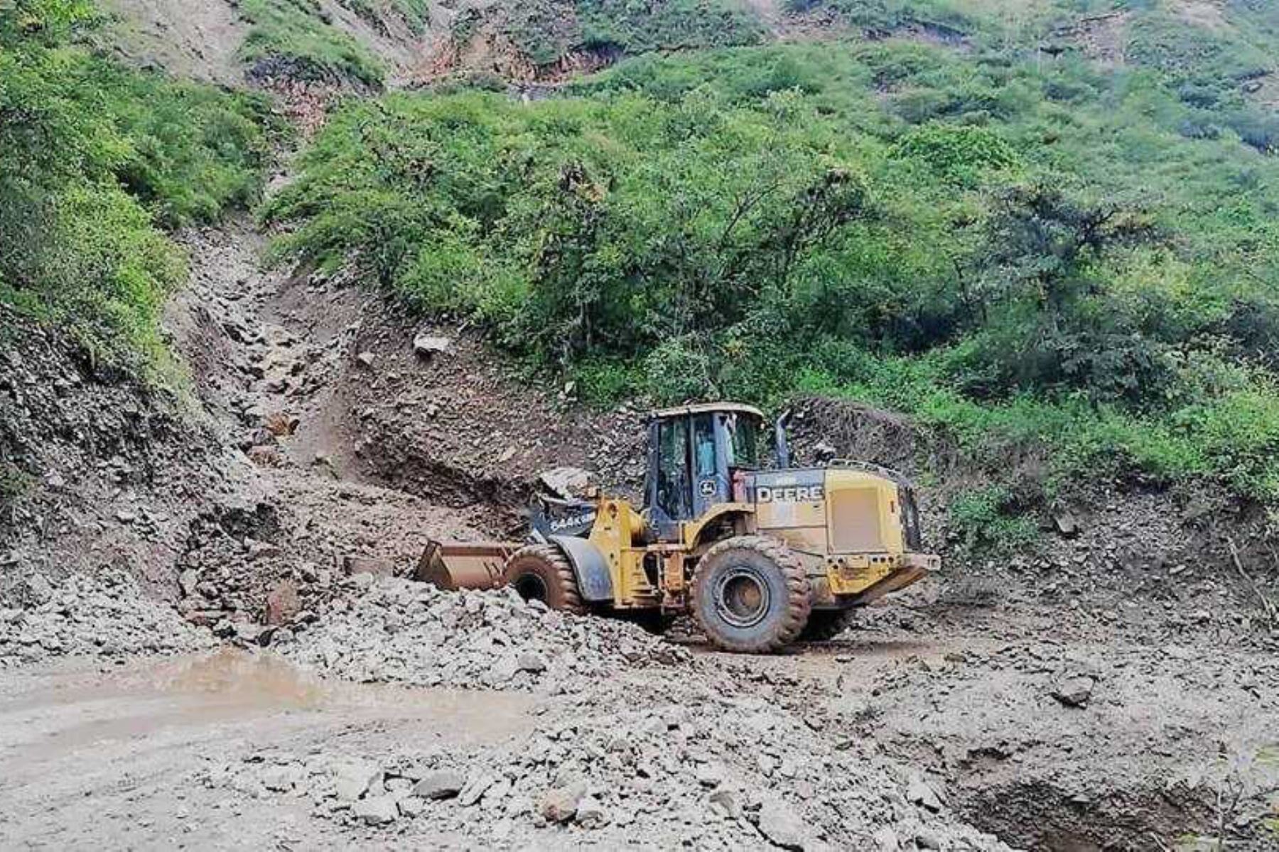 Las intensas lluvias que se registran en las zonas altoandinas de la región La Libertad han afectado un total de 80 vías de acceso en el distrito de Usquil, provincia de Otuzco,