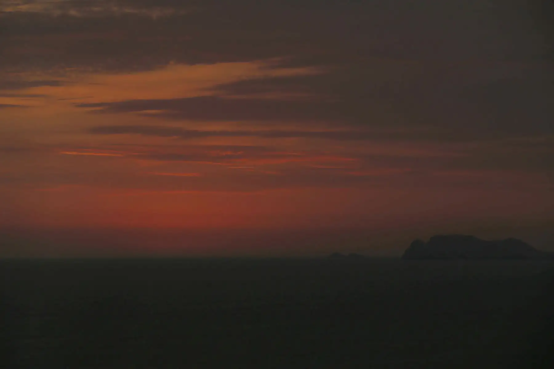 Atardecer de verano en la ciudad de Lima desde el Malecón en el Distrito de Miraflores. Foto: ANDINA/Nathalie Sayago