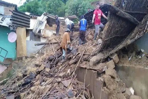 Más de 400 distritos de la sierra presentan riesgo muy alto por huaicos y deslizamientos a causa de las lluvias intensas. ANDINA/Archivo