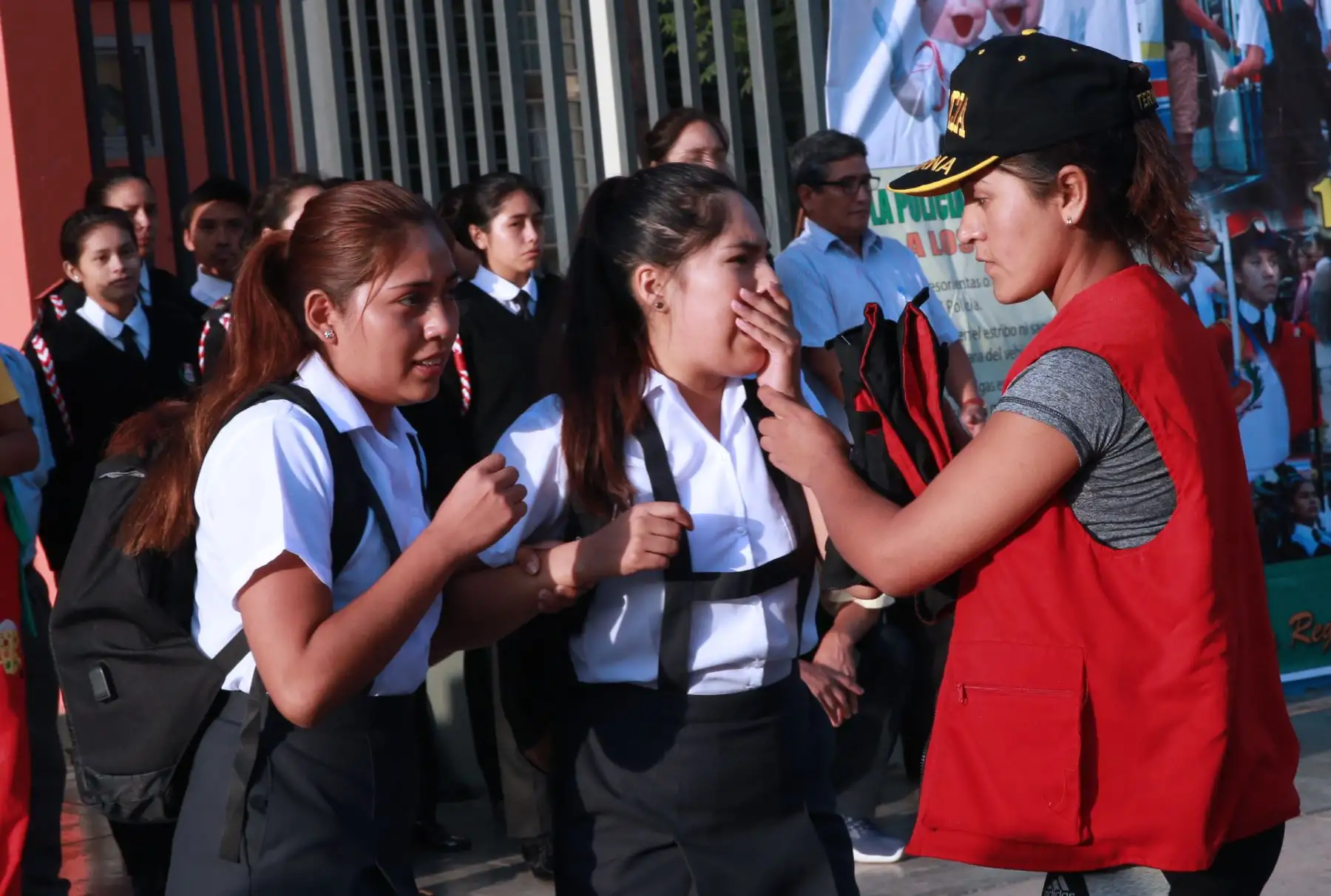 Plan de Operaciones Policiales “Escolar Seguro 2019”, el mismo que será ejecutado en todos los centros escolares del Perú, con la finalidad de garantizar la protección y seguridad a los estudiantes en este año académico. Foto: ANDINA/Norman Córdova