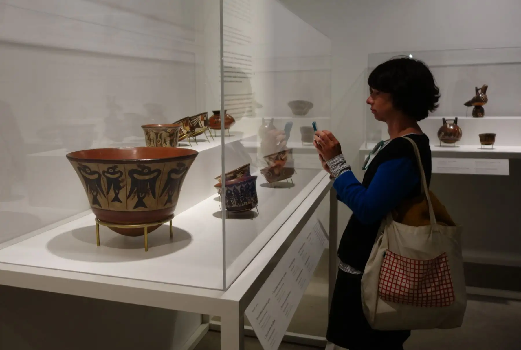Exposición sobre la cultura Nasca, "Nasca. Buscando huellas en el desierto", que se desarrolla en Espacio Fundación Telefónica, en el Centro de Madrid, como parte de las actividades de #ARCOmadrid2019, donde el Perú es invitado de honor. Foto: ANDINA/José Vadillo Vila @vadillovila