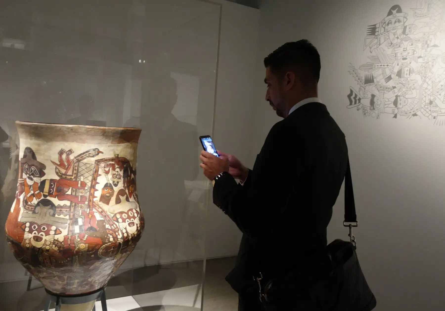Exposición sobre la cultura Nasca, "Nasca. Buscando huellas en el desierto", que se desarrolla en Espacio Fundación Telefónica, en el Centro de Madrid, como parte de las actividades de #ARCOmadrid2019, donde el Perú es invitado de honor. Foto: ANDINA/José Vadillo Vila @vadillovila