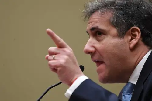Michael Cohen, el ex abogado personal del presidente Donald Trump de EE. UU., declara ante el Comité de Supervisión y Reforma de la Cámara de Representantes. Foto: AFP