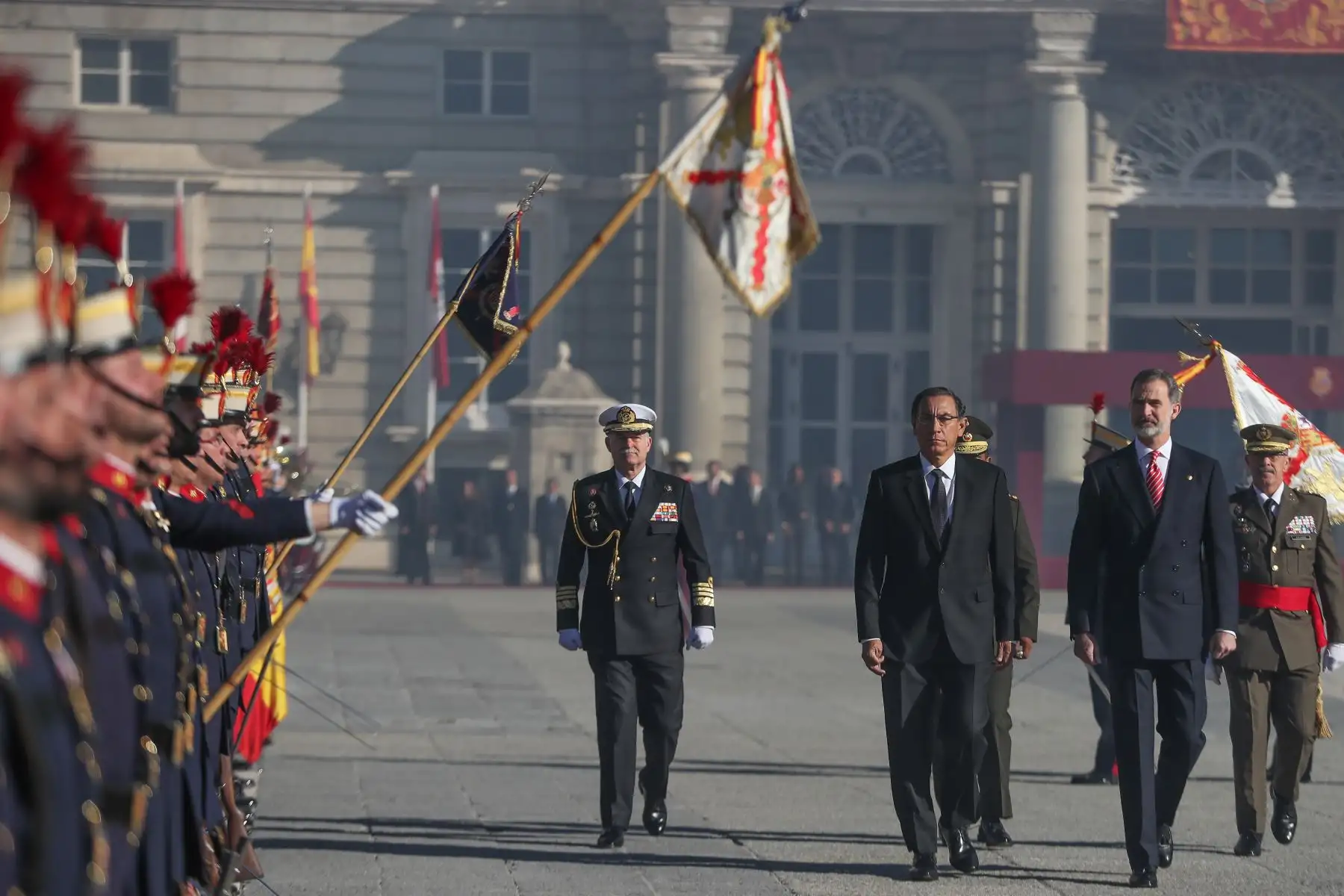Presidente Vizcarra es recibido por el Rey Felipe VI. Foto: ANDINA/Prensa Presidencia