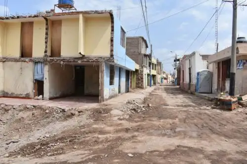 En el distrito de Aplao, provincia de Castilla, región Arequipa, expertos del Instituto Geológico, Minero y Metalúrgico (Ingemmet), realizará diferentes estudios en las zonas afectadas por el huaico ocurrido el 7 de febrero, que dejó al menos 3 víctimas fatales y afectó a un aproximado de 50 viviendas.ANDINA/Difusión