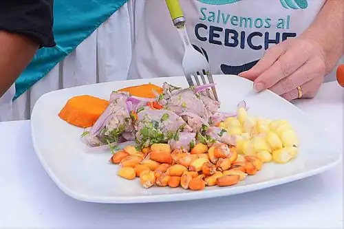 Programa “A comer pescado” aconseja incluir este alimento nutritivo en preparaciones saludables como el cebiche, plato bandera del Perú. ANDINA