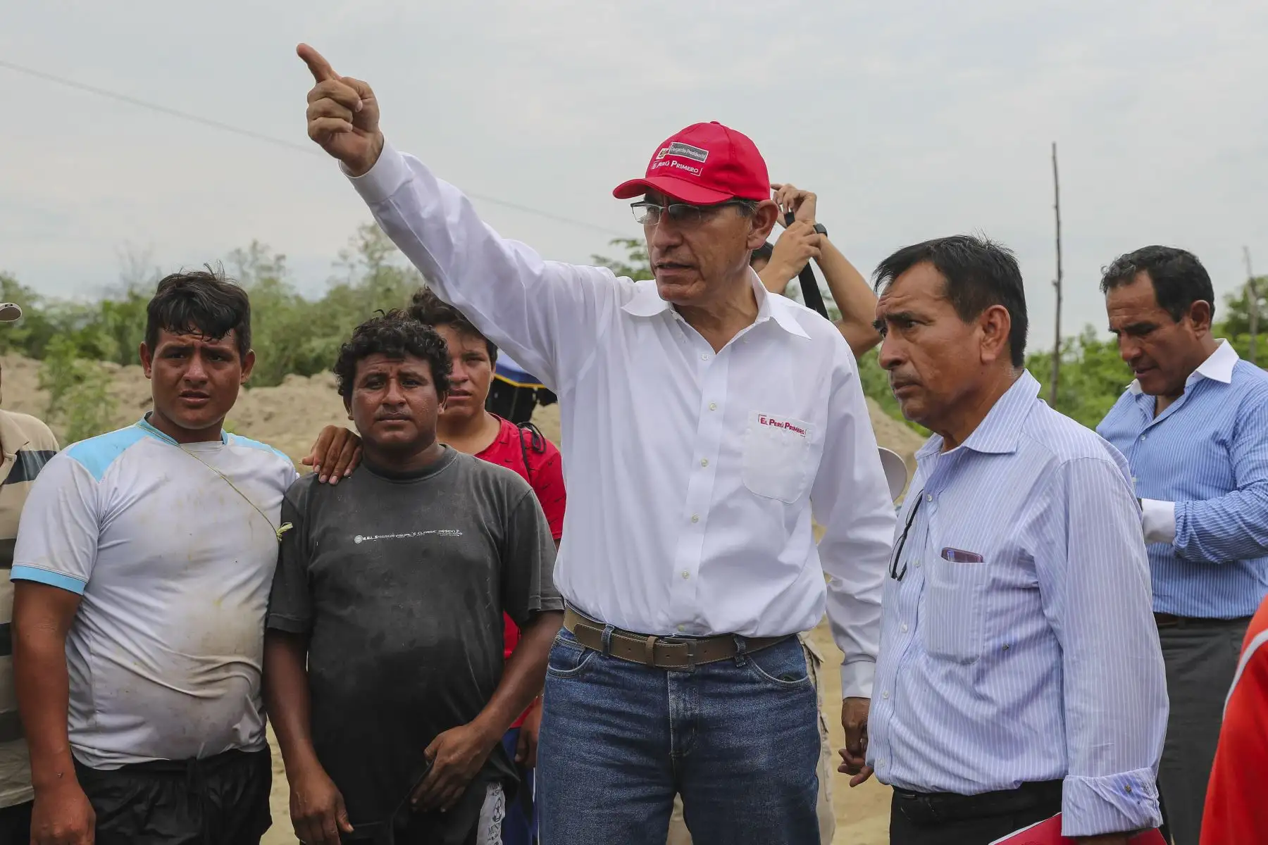 Presidente Vizcarra inspecciona zona afectada por desbordes y lluvias en Chulucanas (Piura). Foto: ANDINA/Prensa Presidencia