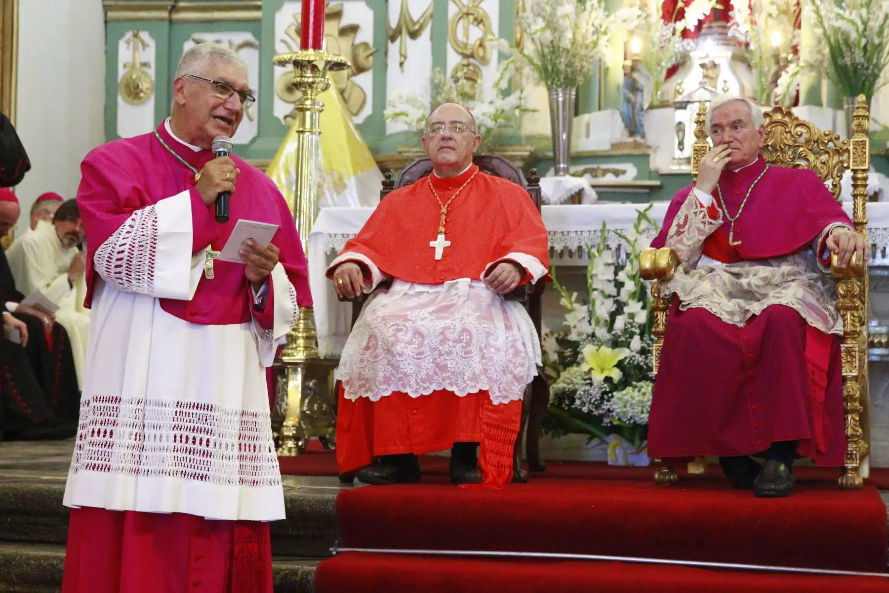 Profesión de fe y toma de juramento al nuevo arzobispo apostólico , monseñor Carlos Castillo. Foto: ANDINA/Eddy Ramos.