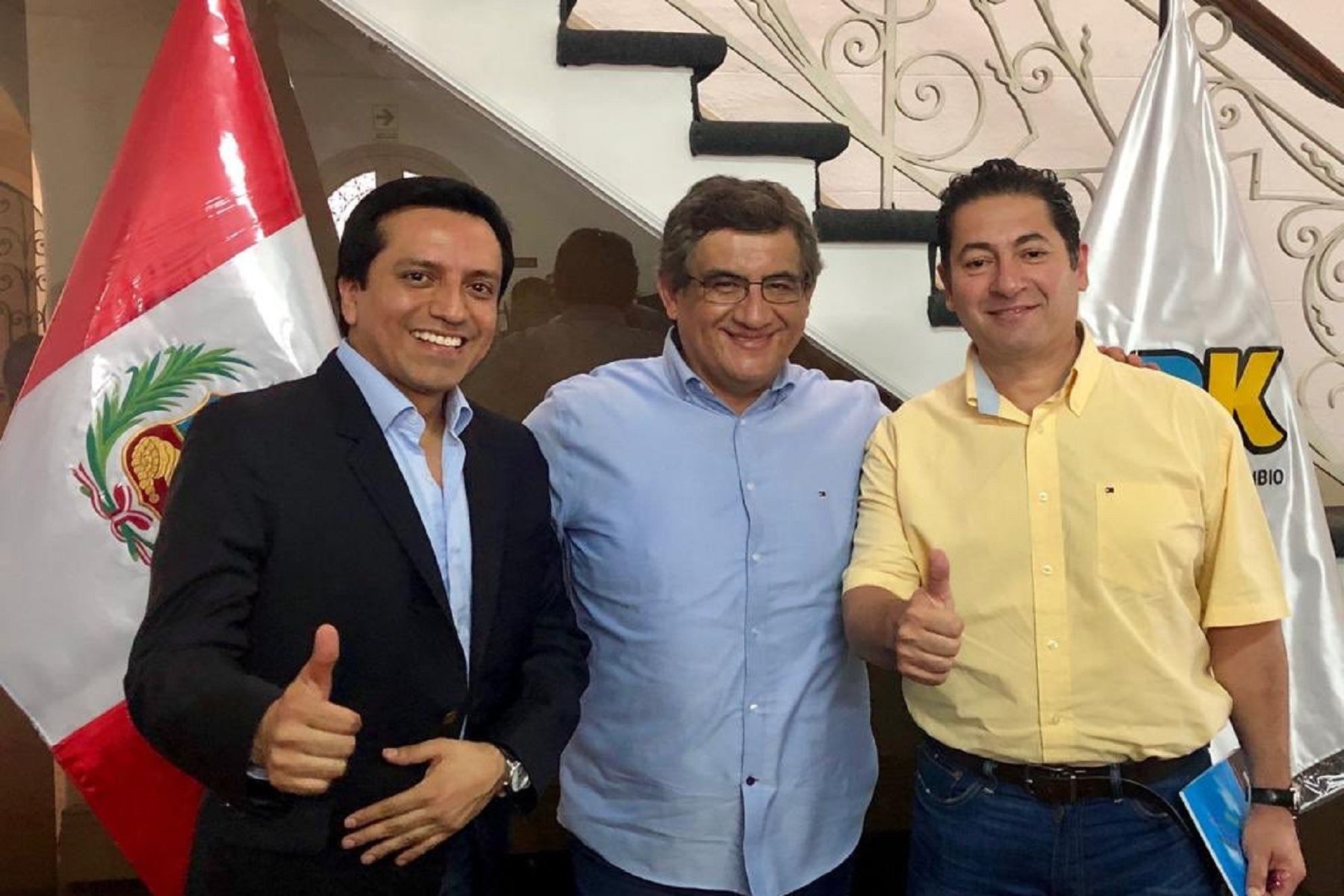 Congresistas Gilbert Violeta, Juan Sheput y Salvador Heresi, dirigentes de Contigo. Foto: Difusión.
