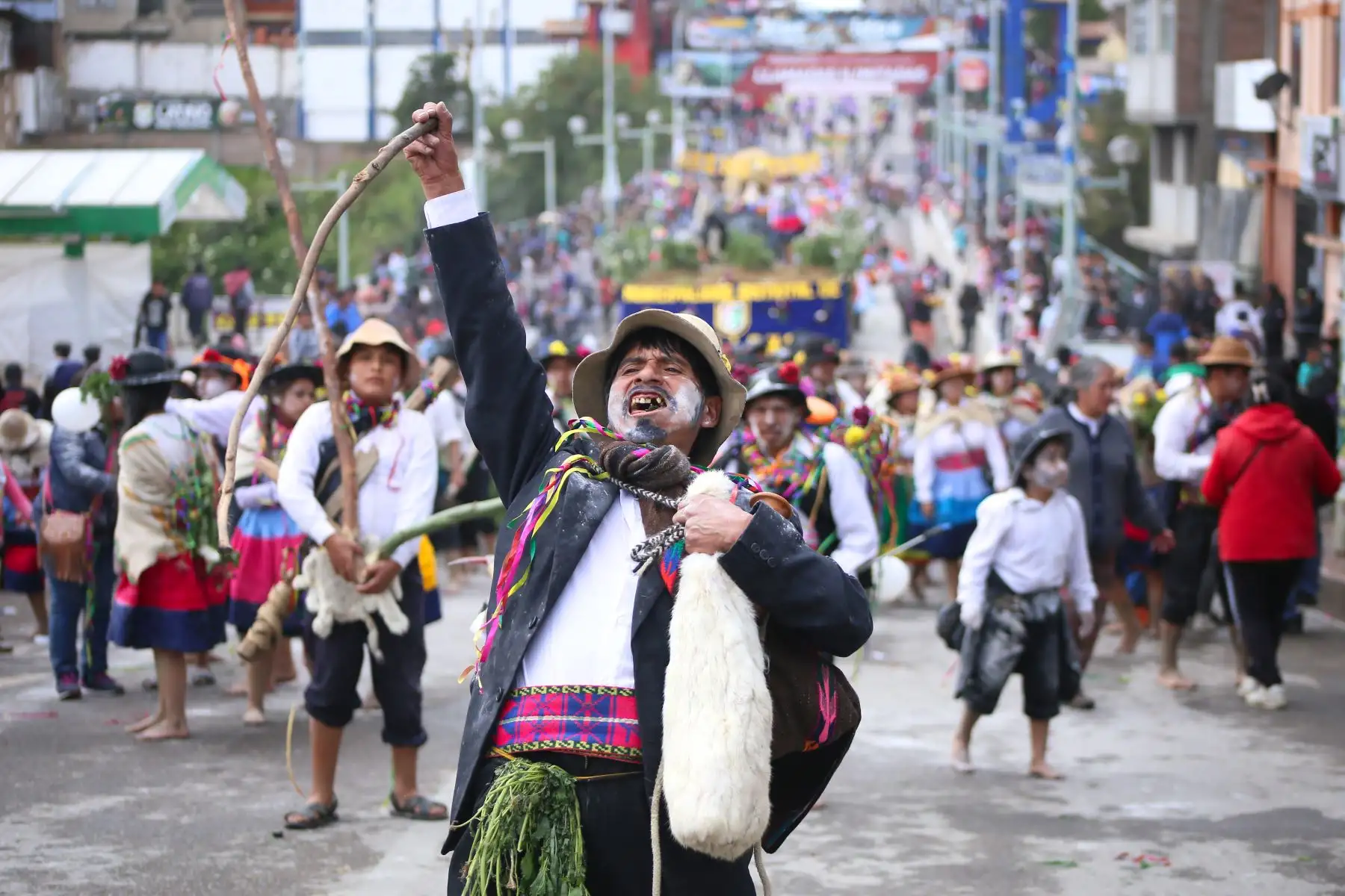Expresivo ‘guapeo’ de poblador de la zona sur del Valle del Mantaro donde el nació el Huaylarsh. Foto: ANDINA/Municipalidad de Huancayo