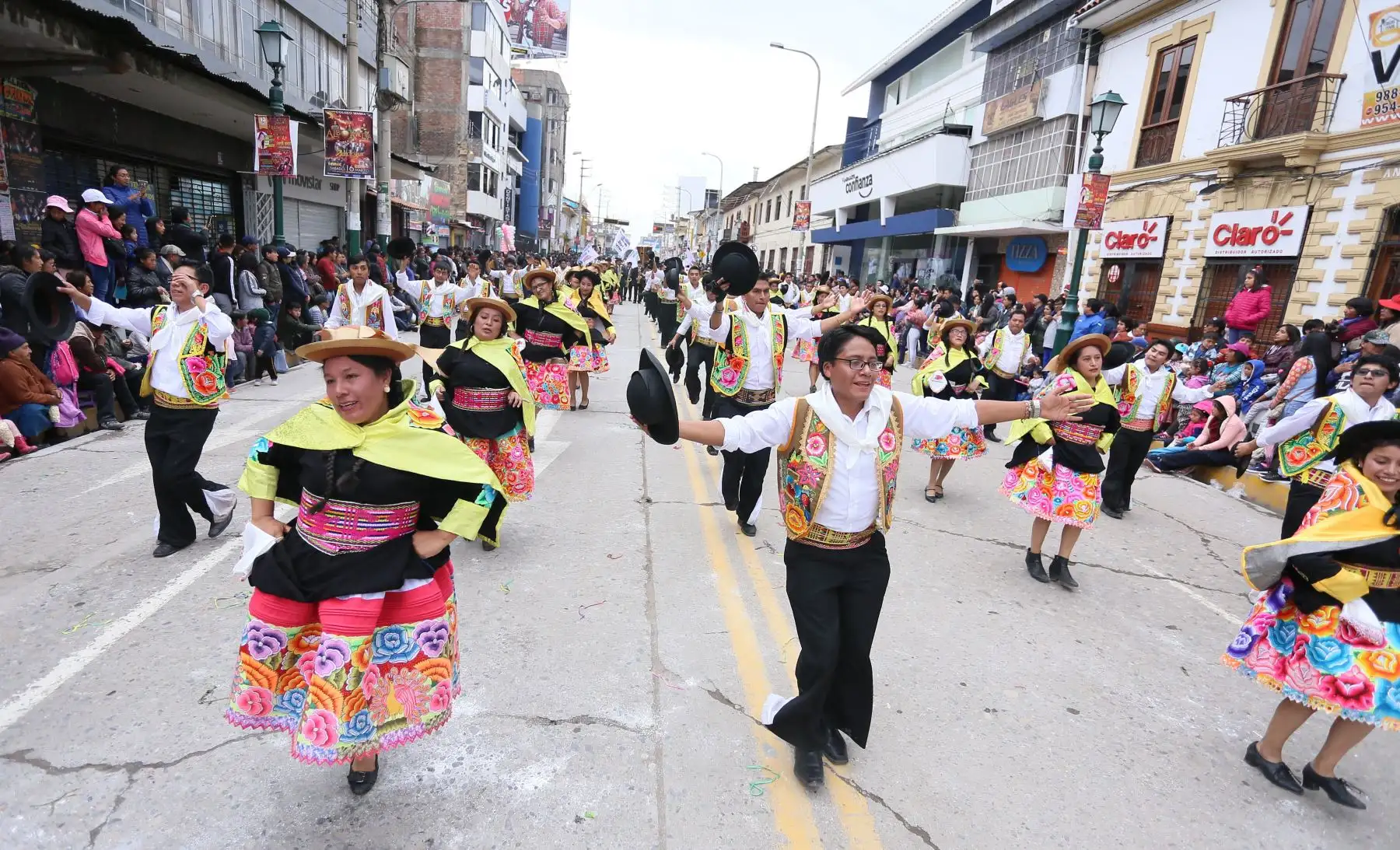 El Huaylarsh Moderno se caracteriza por el incansable zapateo. Foto: ANDINA/Municipalidad de Huancayo