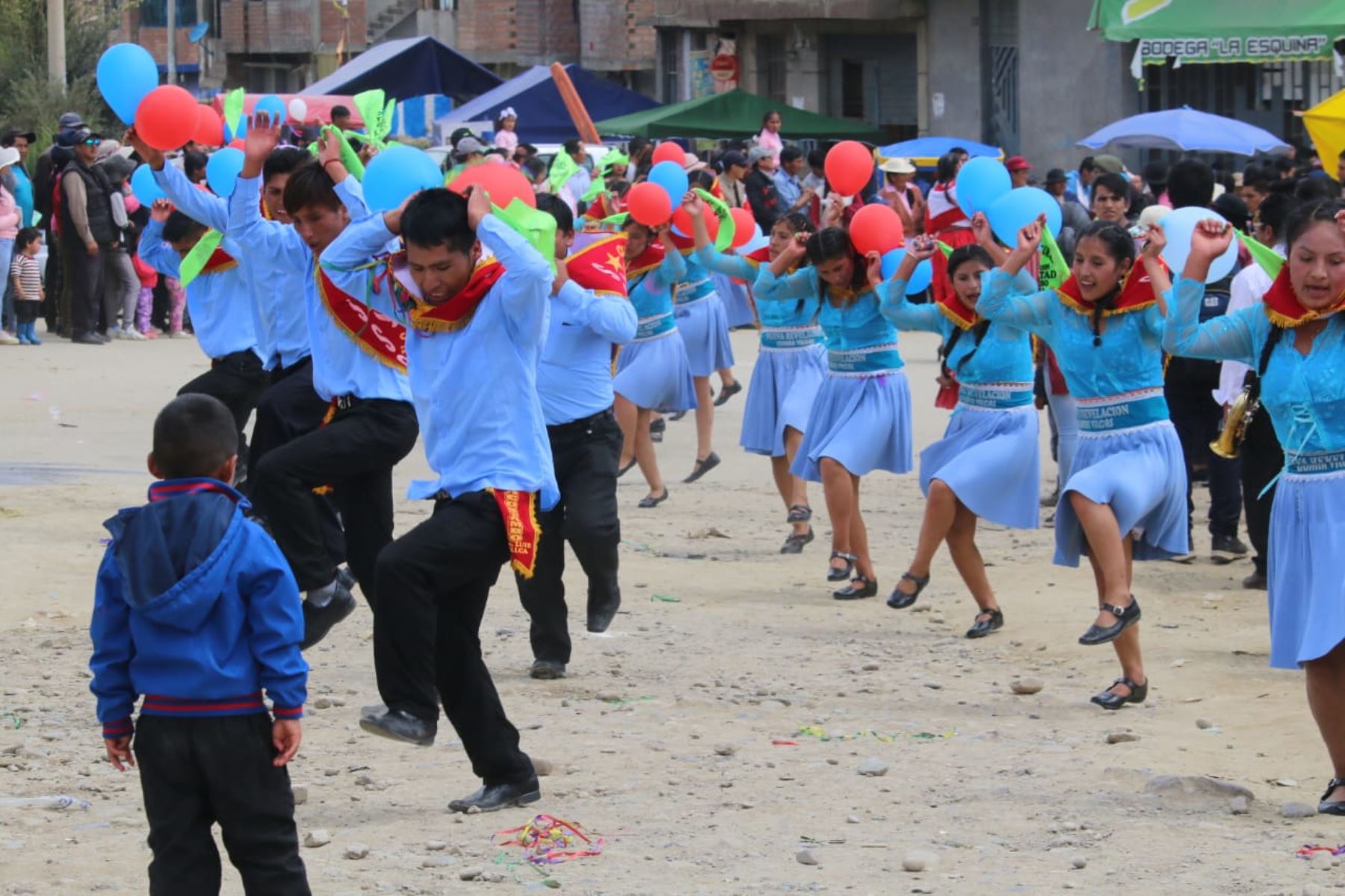 Pobladores y visitantes disfrutaron del Carnaval Sureño Chilca 2019, que se desarrolló en el distrito de Chilca, en Huancayo. Foto:  ANDINA/Pedro Tinoco