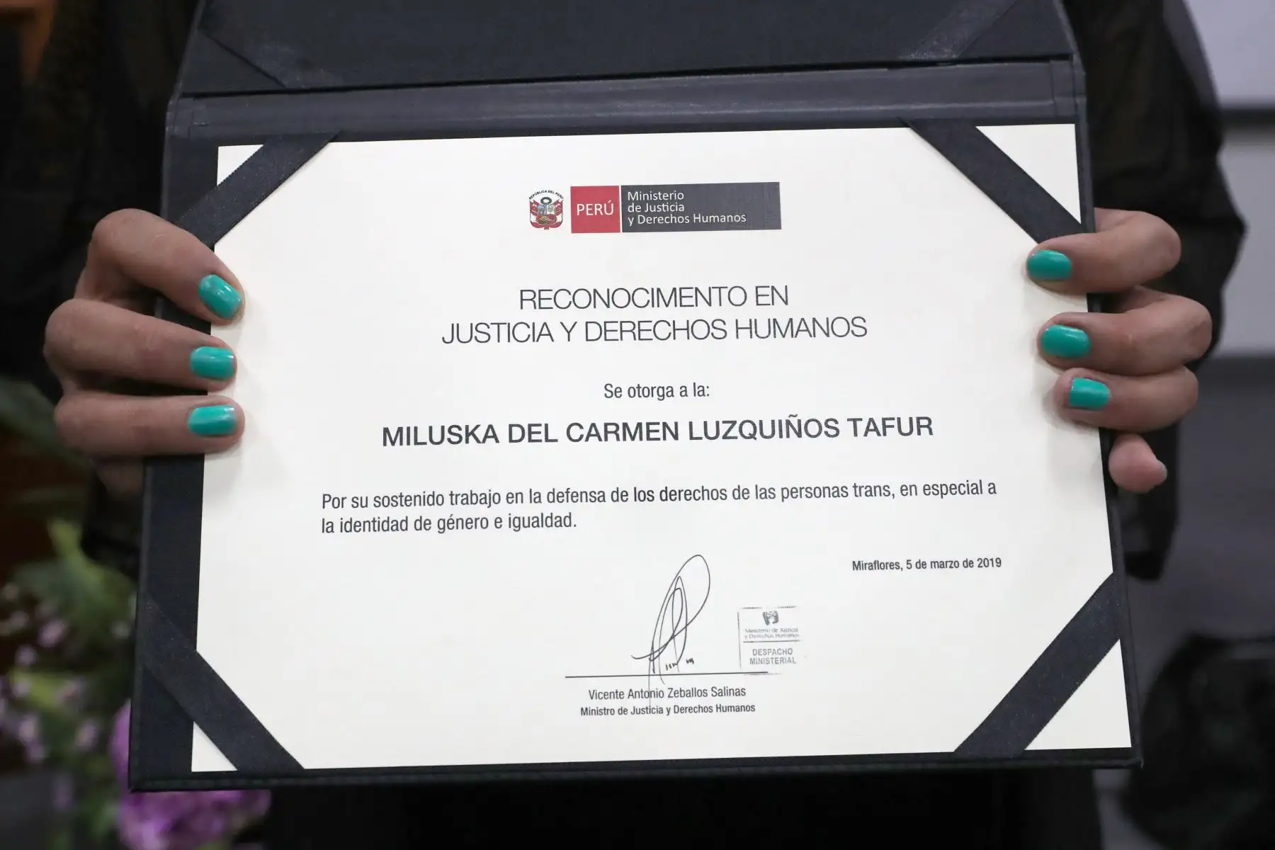 Miluska Luzquiños, es ademas autora del proyecto de ley de identidad de género que actualmente se encuentra en las comisiones parlamentarias de Mujer y Familia y enla comisión de Constitución y Reglamento.  Foto: ANDINA/Melina Mejía