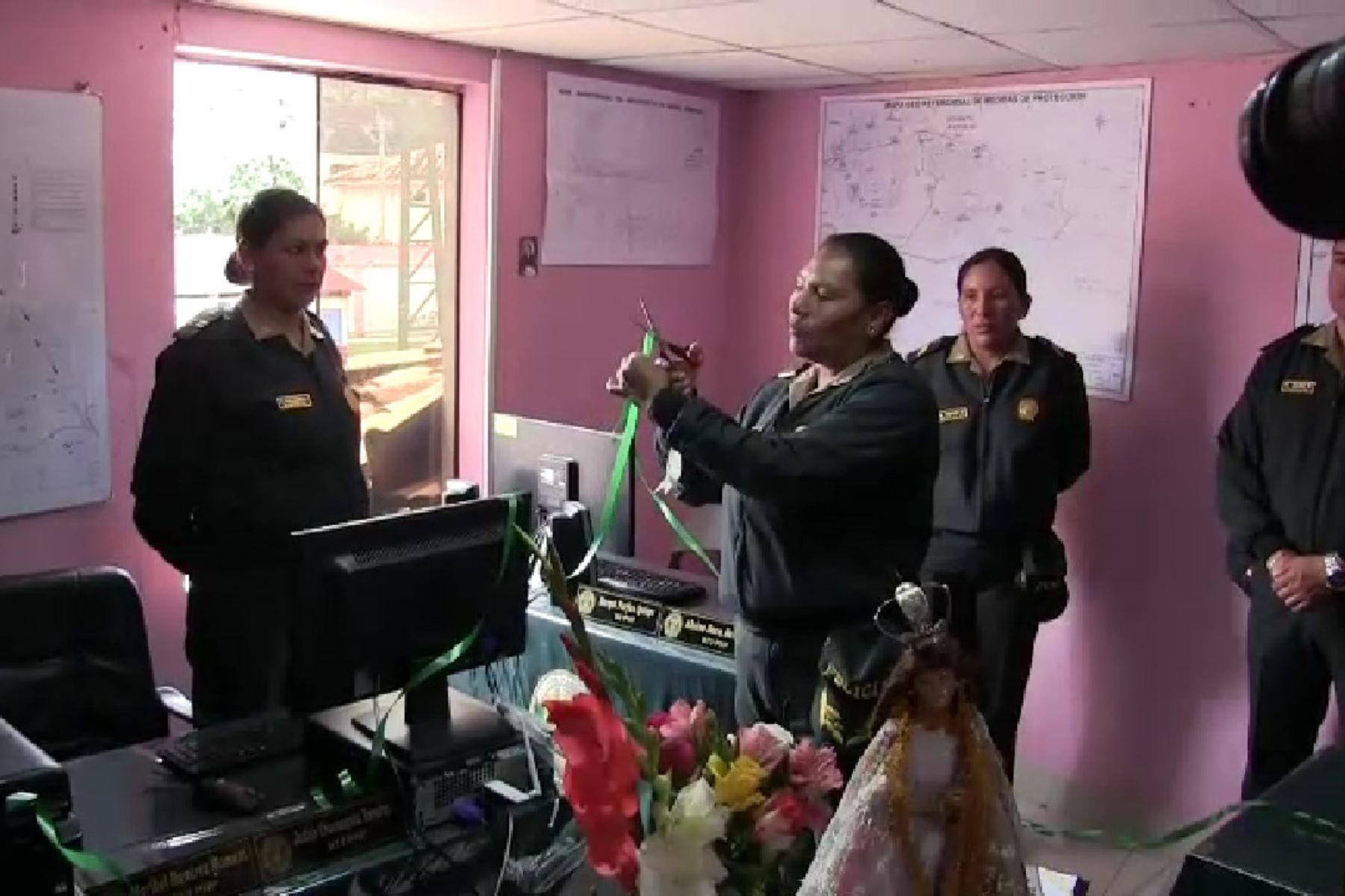 La Policía Nacional inauguró el Departamento de Medidas de Protección Familiar en la comisaría de familia de Wanchaq, región Cusco.