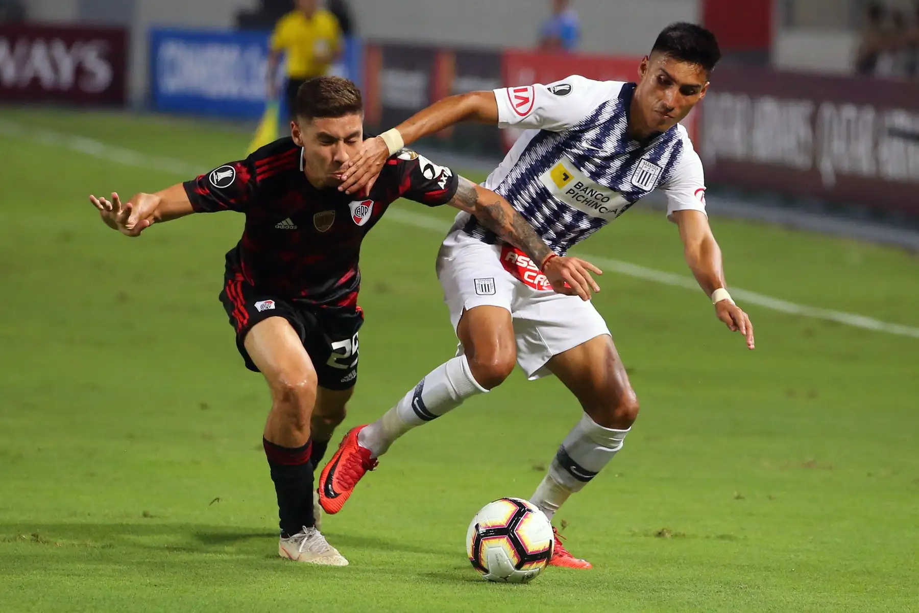 Alianza Lima empató 1-1 con River Plate en el Estadio Nacional primer partido de la fase de grupos A de Copa Libertadores. Foto: ANDINA/Vidal Tarqui