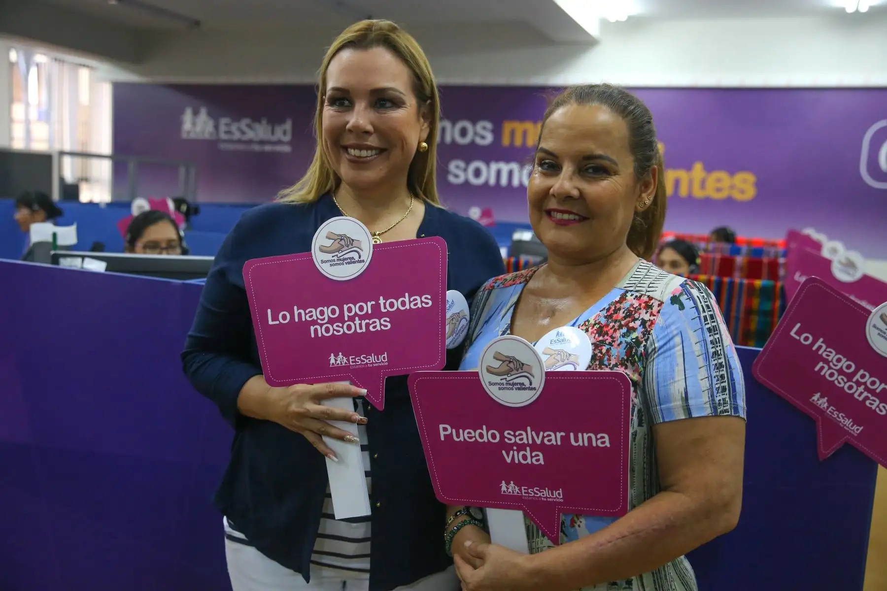 En el marco del Día Internacional de La Mujer, el Seguro Social de Salud (EsSalud) lanzar una línea que permite que las mujeres víctimas de violencia física puedan solicitar atención médica en los hospitales de la seguridad social dentro de las 24 horas. Foto: ANDINA/ Vidal Tarqui