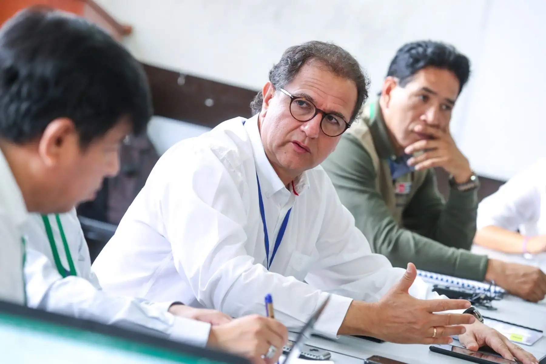 Ministro de Energía y Minas, Francisco Ísmodes. Foto: Cortesía.