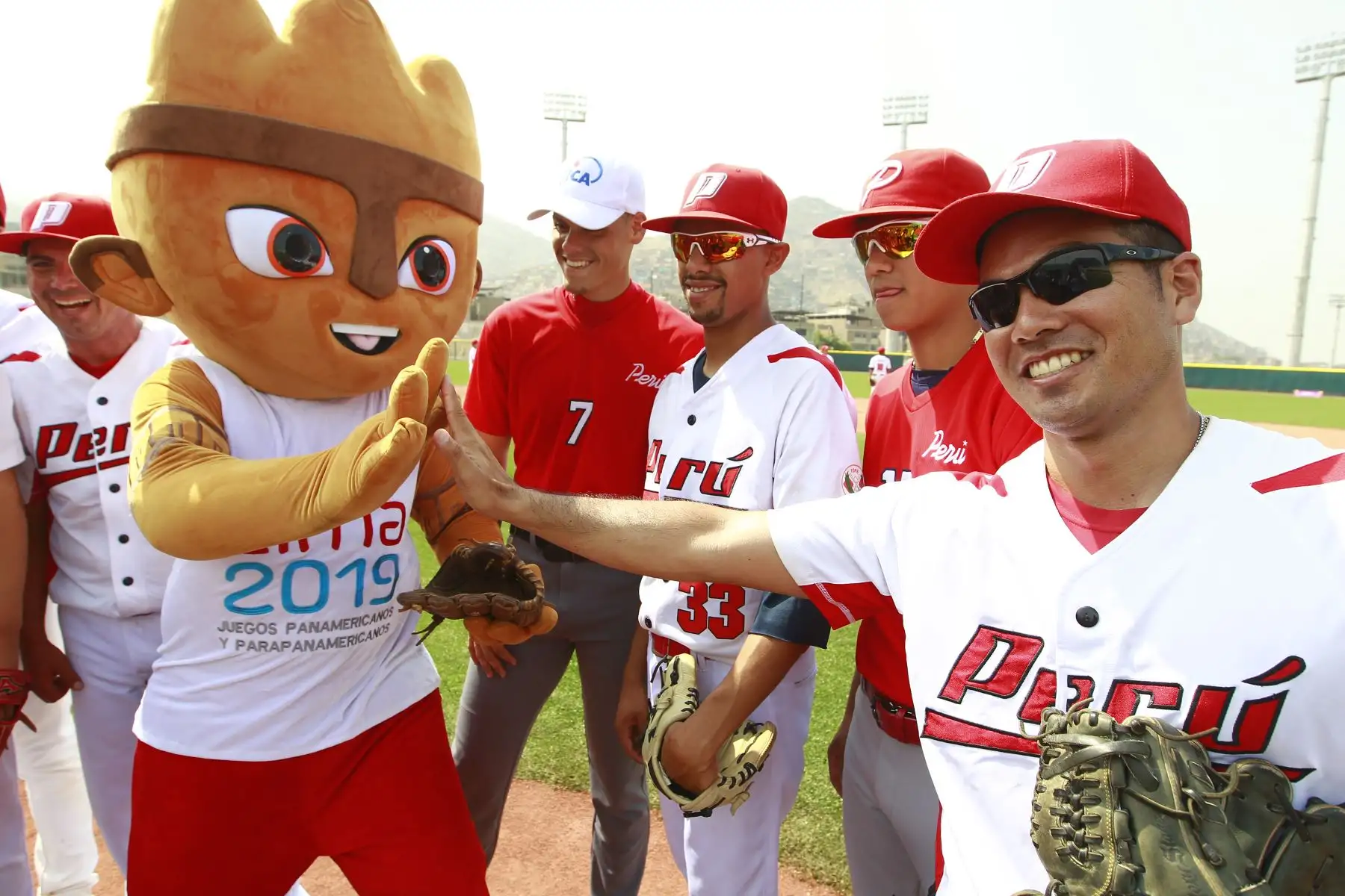Integrantes de la selección de béisbol aprovecharon la entrega del estadio para llevar a cabo su primer entrenamiento oficial , donde se disputará los Juegos Panamericanos 2019Foto: ANDINA/Eddy Ramos