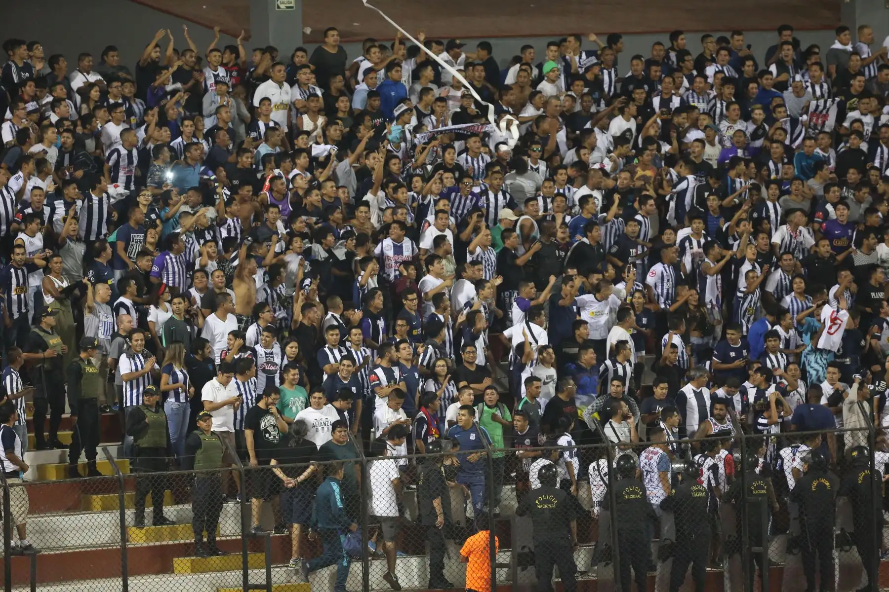 Partido por la liga 1 Movistar entre alianza Lima vs Cantolao, en estadio Miguel Grau del CallaoFoto: ANDINA/Jhony Laurente