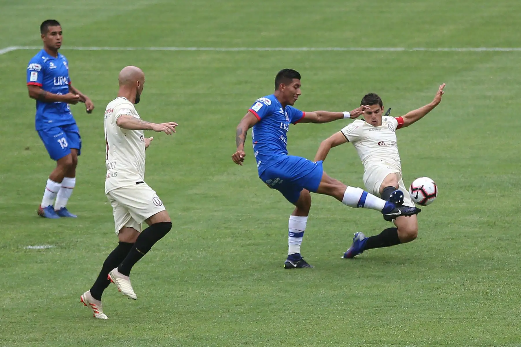 Partido de la cuarta jornada del Torneo Apertura de la Liga 1, entre Universitario de Deportes vs Carlos A. Manucci en el estadio Monumental. Foto:ANDINA/ Jhony Laurente