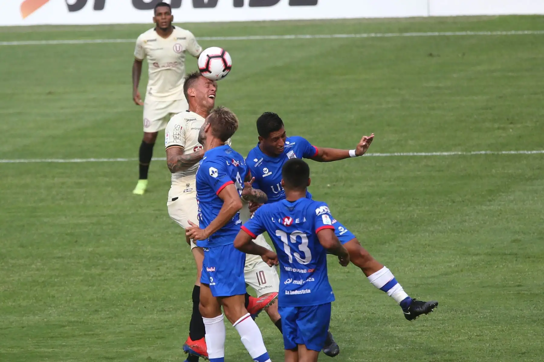 Partido de la cuarta jornada del Torneo Apertura de la Liga 1, entre Universitario de Deportes vs Carlos A. Manucci en el estadio Monumental. Foto:ANDINA/ Jhony Laurente