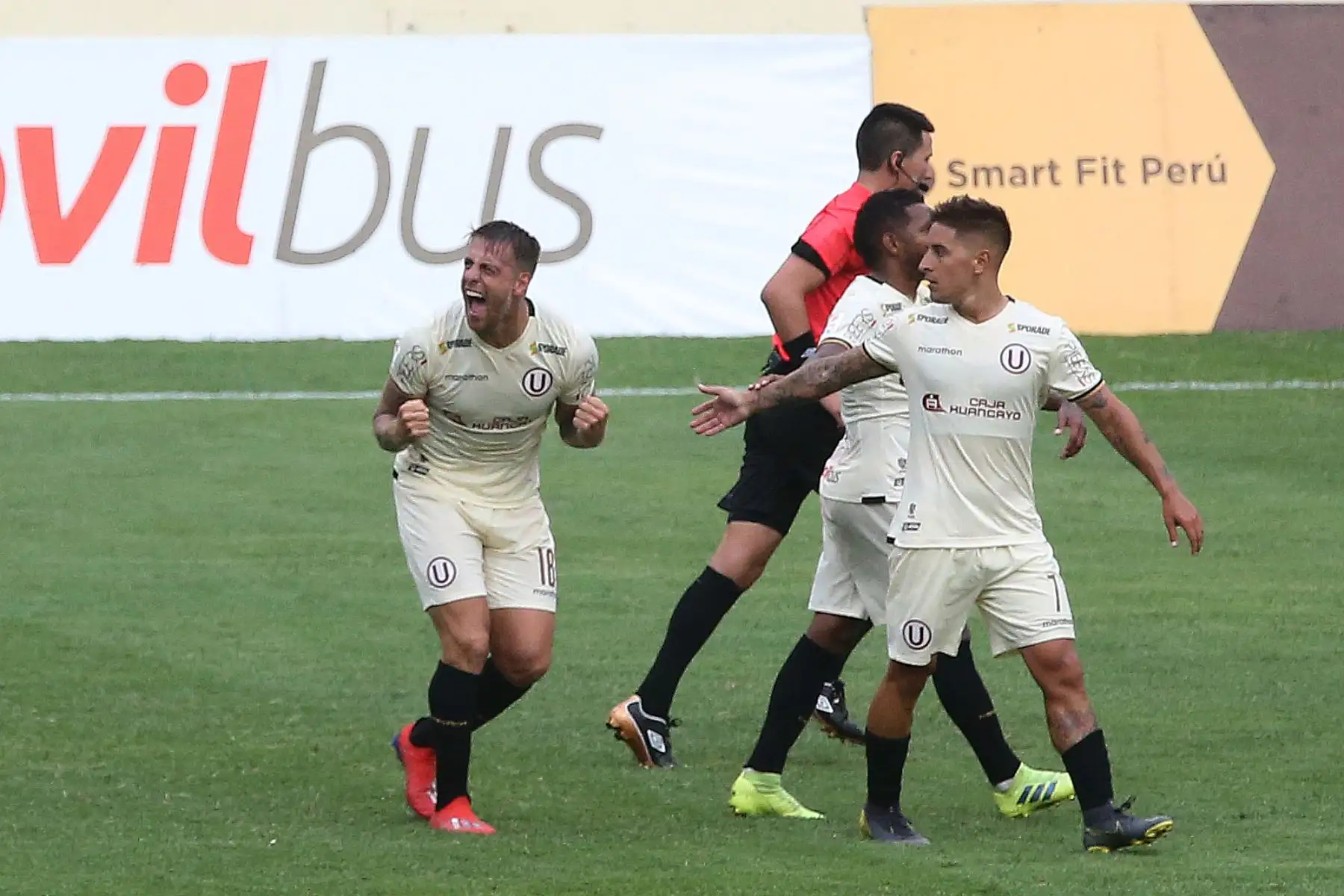 Partido de la cuarta jornada del Torneo Apertura de la Liga 1, entre Universitario de Deportes vs Carlos A. Manucci en el estadio Monumental. Foto:ANDINA/ Jhony Laurente