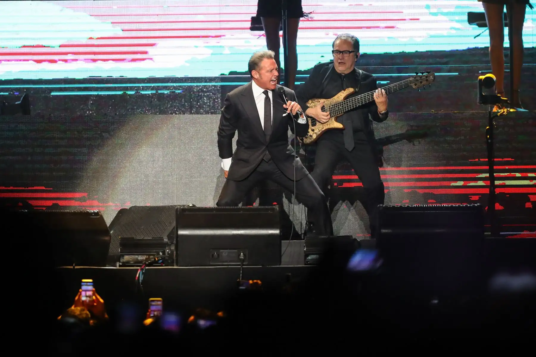 Luis Miguel se presenta en concierto en el Jockey Club. Foto: ANDINA/Andrés Valle