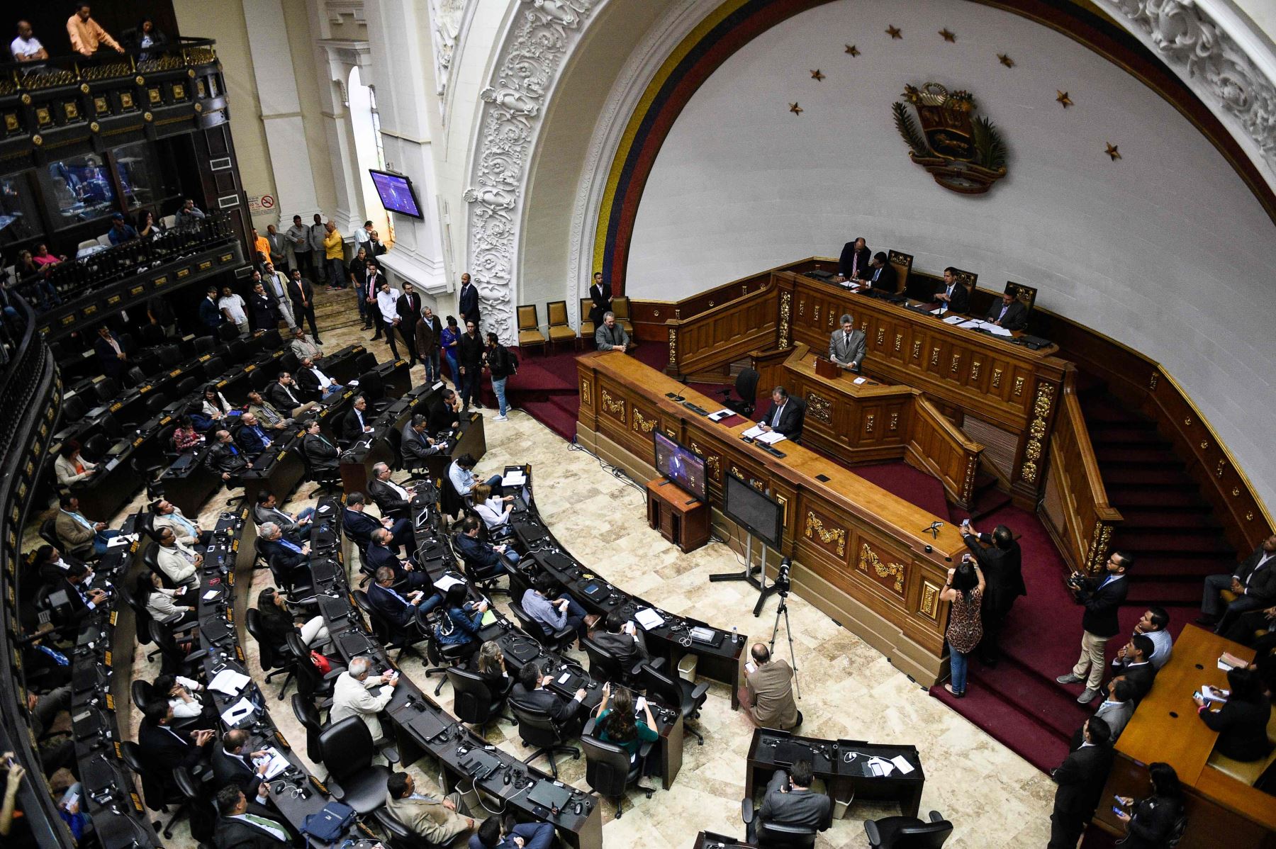 Sesión de la Asamblea Nacional de Venezuela, presidida por el líder opositor y autoproclamado presidente interino Juan Guaido. Foto: AFP