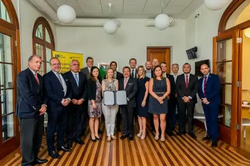 Empresas suecas firman pacto contra la corrupción. Foto: Cortesía.