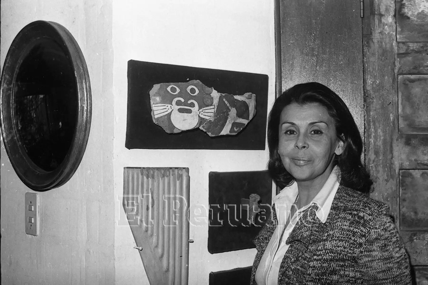 Lima - 5 julio 1975. Entrevista a la poeta Blanca Varela para suplemento Mundial de La Crónica. Foto: Archivo diario El Peruano