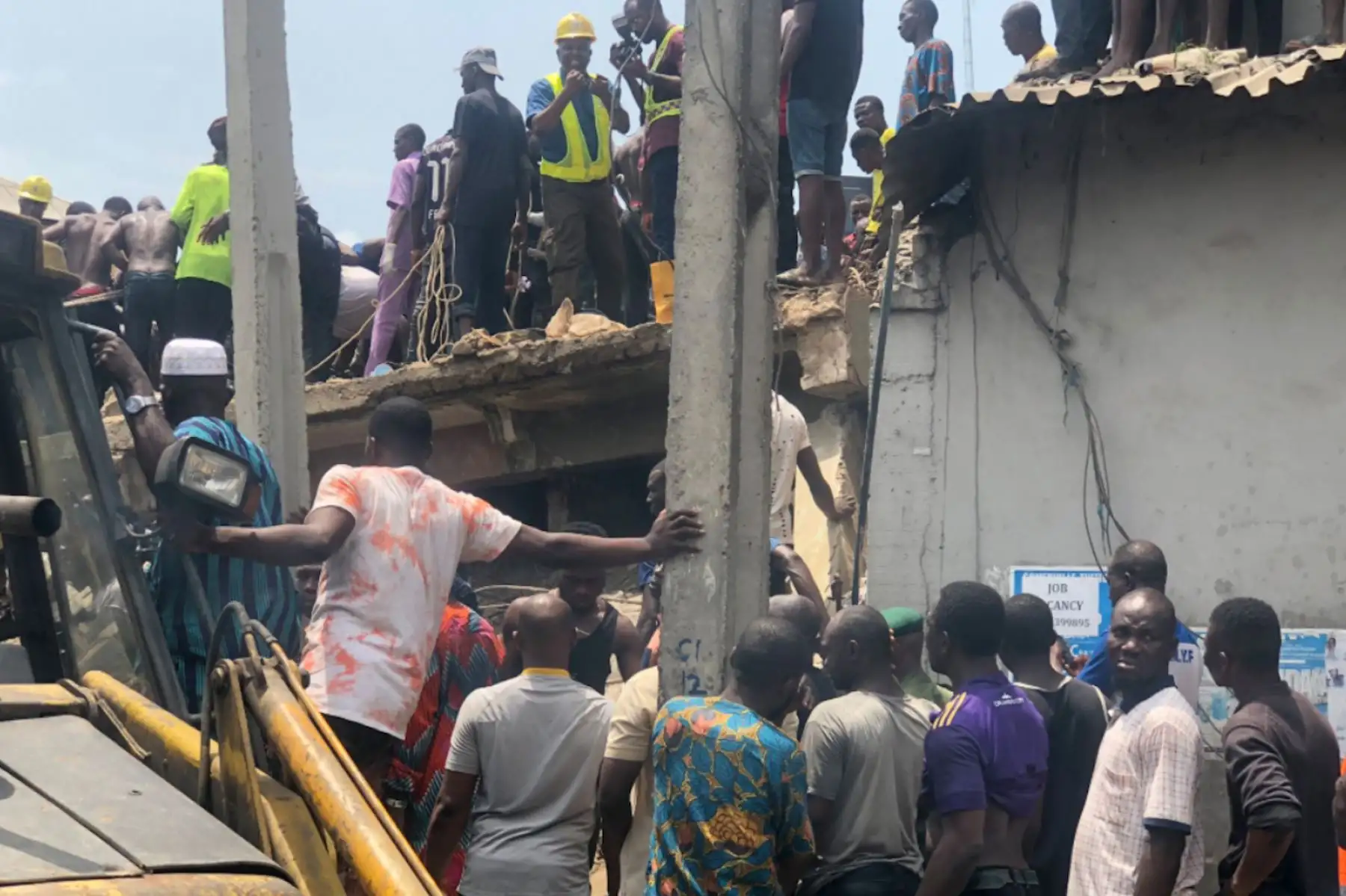 Se trata de un edificio de tres plantas, que albergaba una escuela primaria. Foto:The Punch Newspapers
