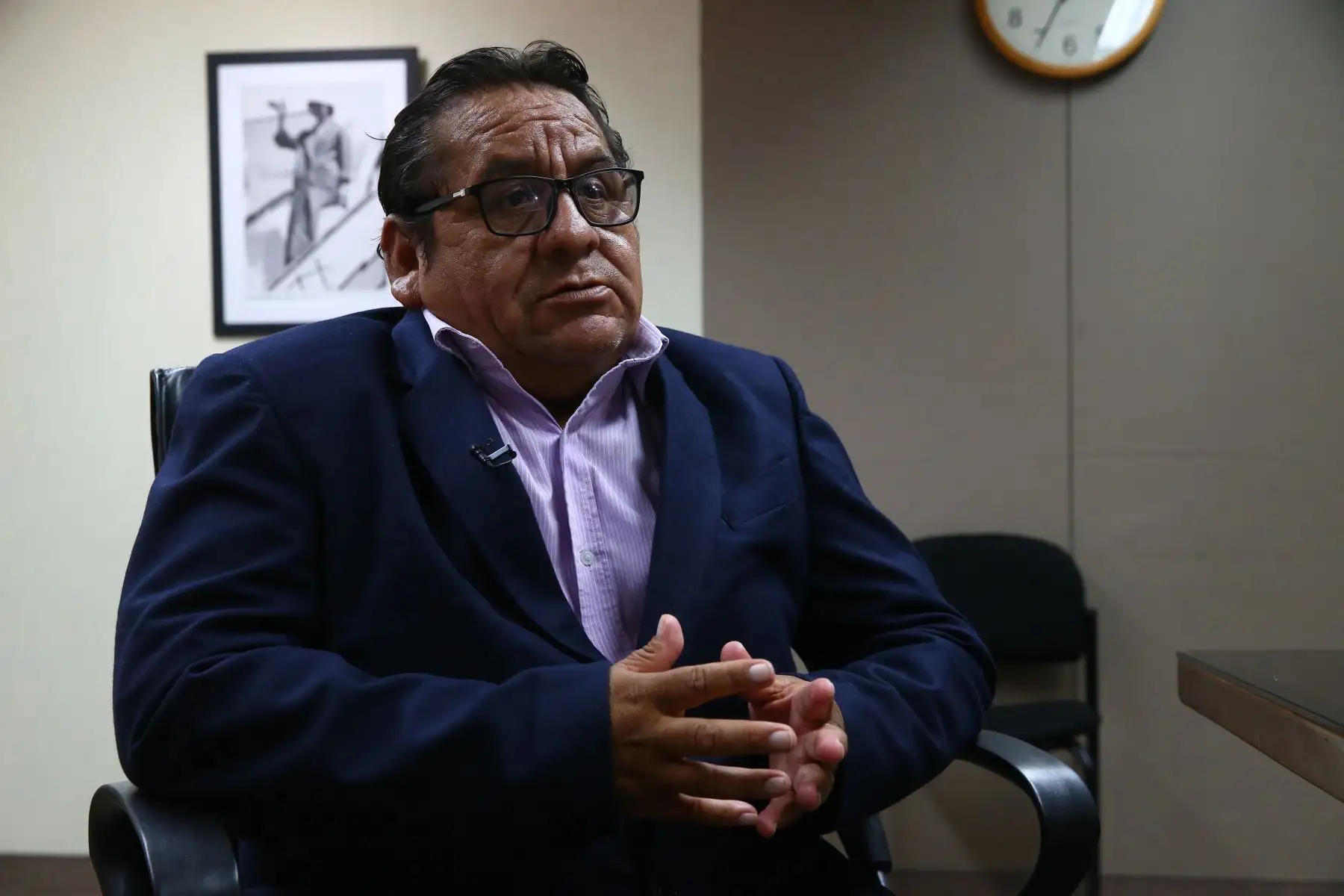 El presidente del Consejo Regional de Arequipa, Ronal Bernal Huarca, saludó la recomposición del Gabinete Ministerial, que lidera Salvador del Solar, y sostuvo que se espera nuevas perspectivas en aras de una mejor articulación con las autoridades, sobre todo de provincias.ANDINA/Luis Iparraguirre