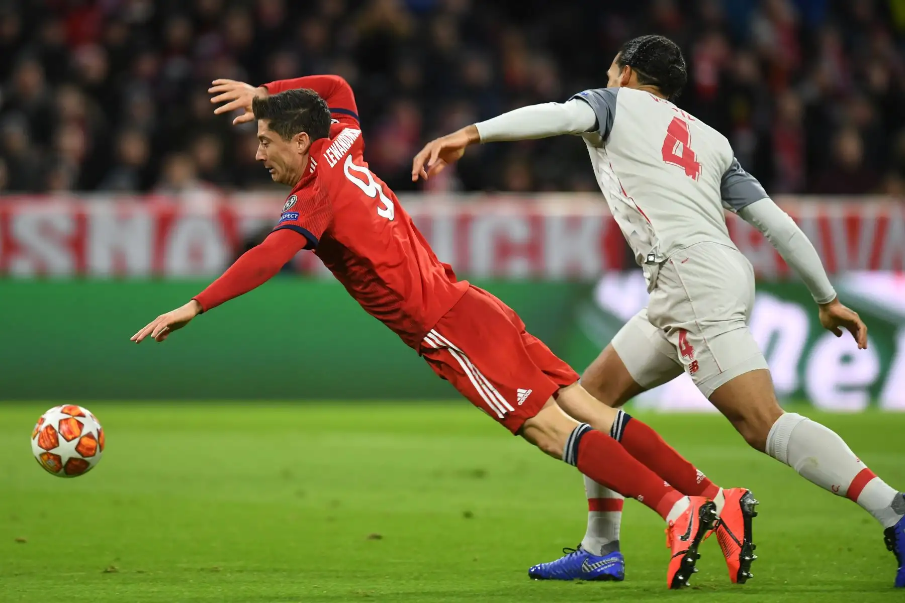 Bayern pierde 3 a 1 con el Liverpool por la Champions League. Foto: AFP